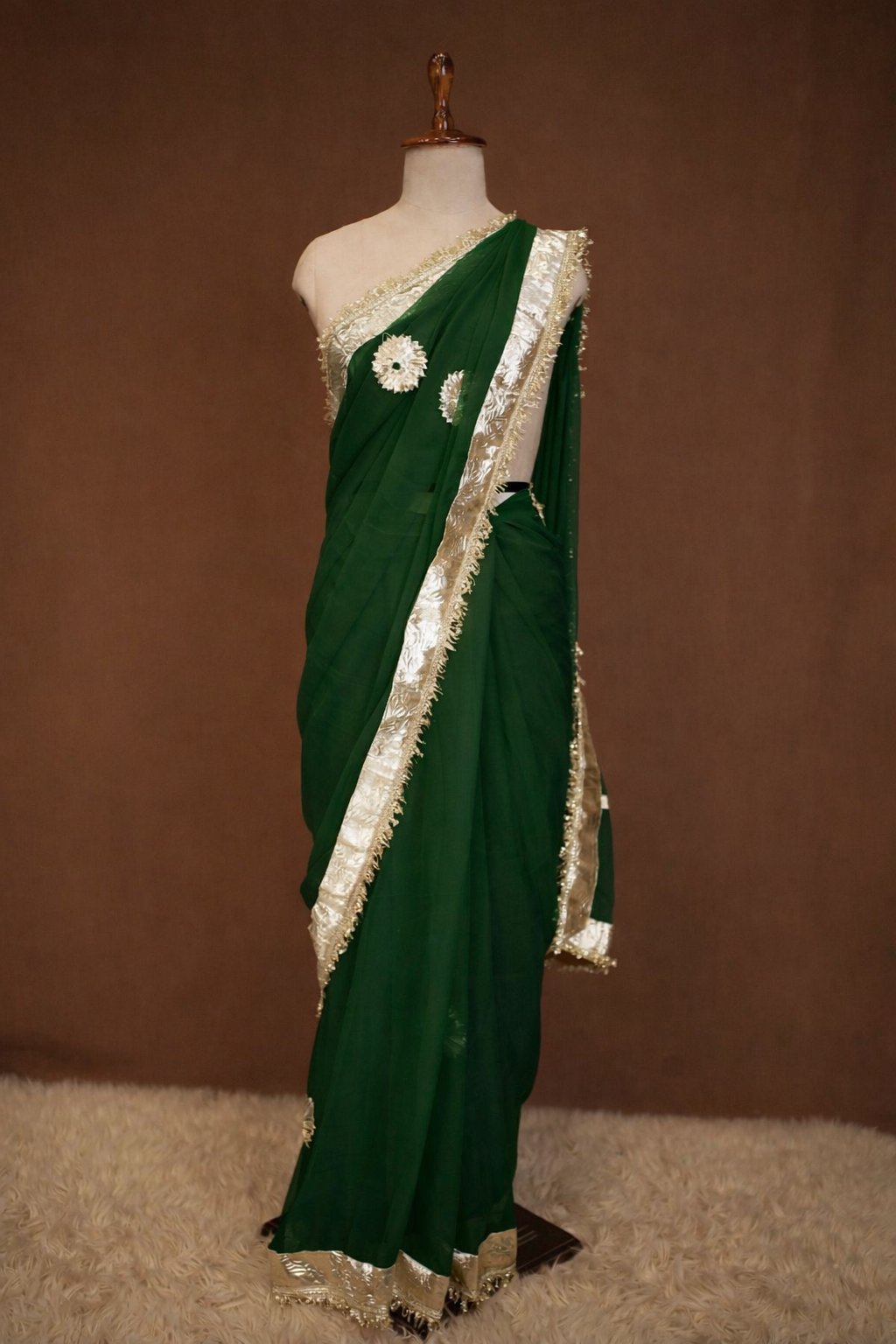 Traditional Rajasthani Kachi Gota Work Saree with Blouse