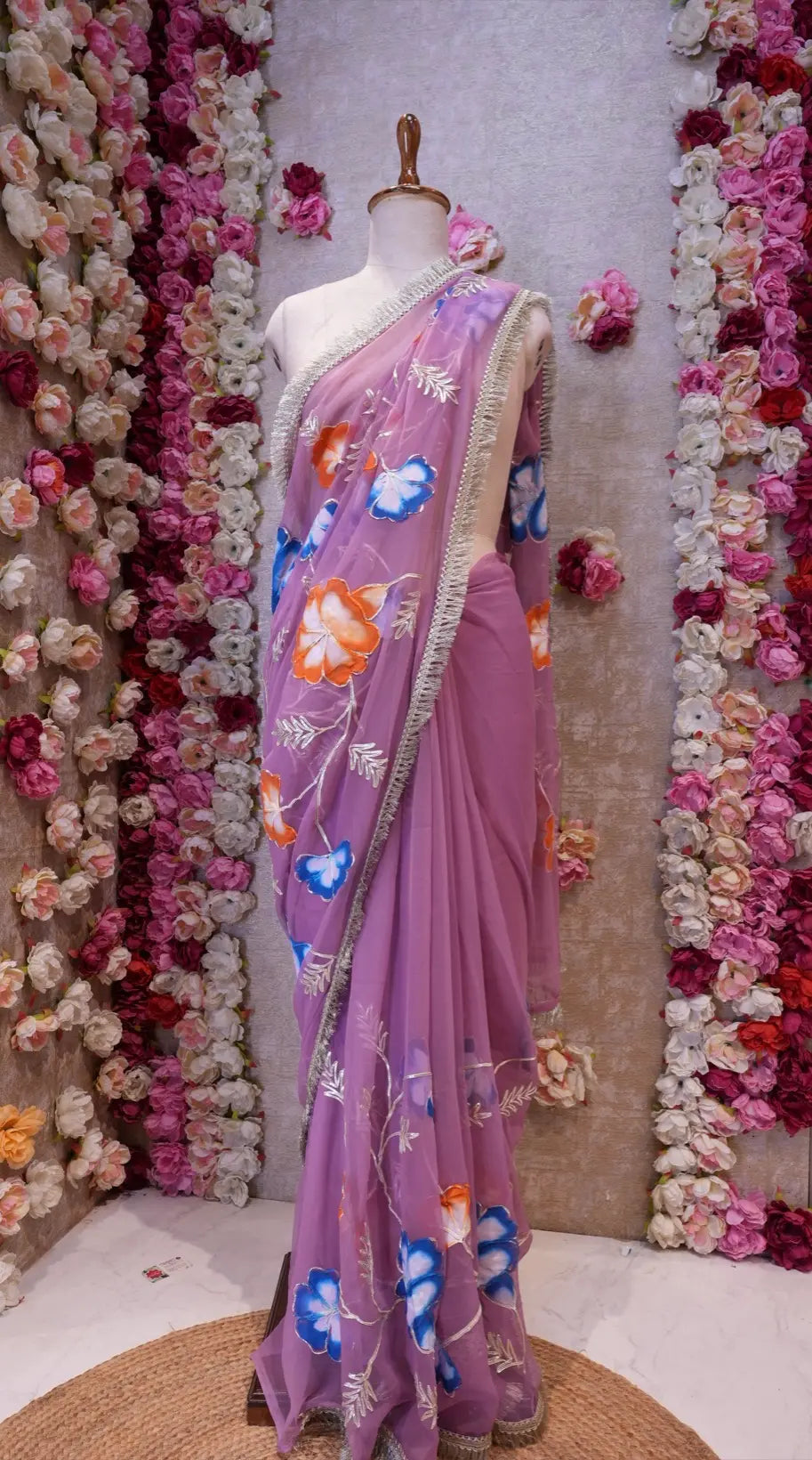 BRUSH PRINT DESIGN WITH KACHI GOTA PATTI WORK & LACE SAREE (WITH BLOUSE)