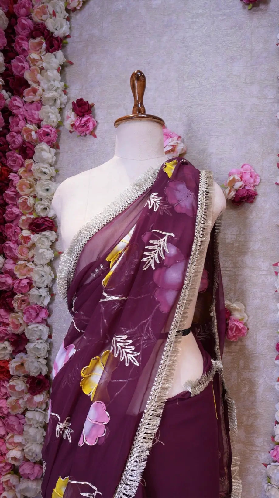 BRUSH PRINT DESIGN WITH KACHI GOTA PATTI WORK & LACE SAREE (WITH BLOUSE)
