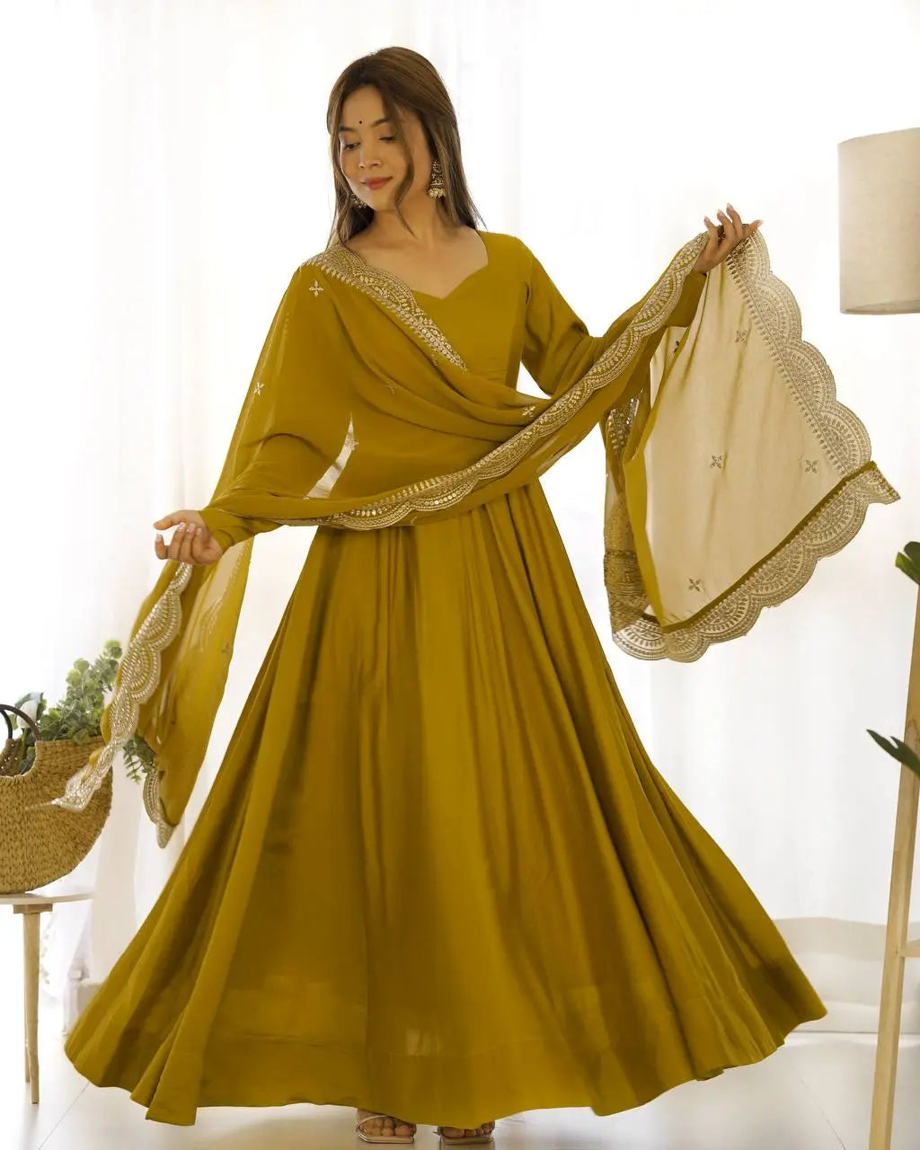 Designer Roman Silk Chanderi 16 Kali Anarkali Gown with Dupatta & Pant Set