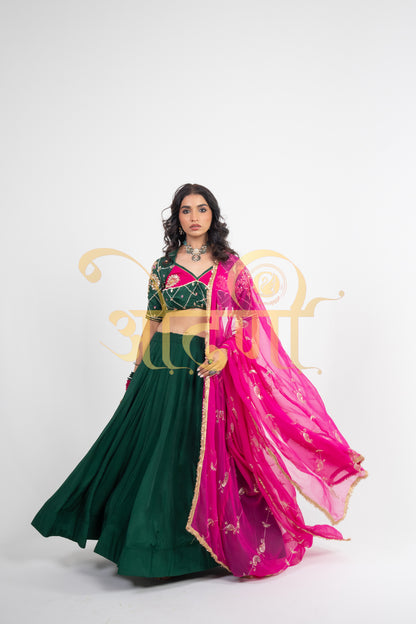 FULL FLAIR LEHENGA WITH RAJASTHANI ANGI BLOUSE AND VINTAGE JAAL DUPATTA (PRE-BOOKING ITEM) ##LC024