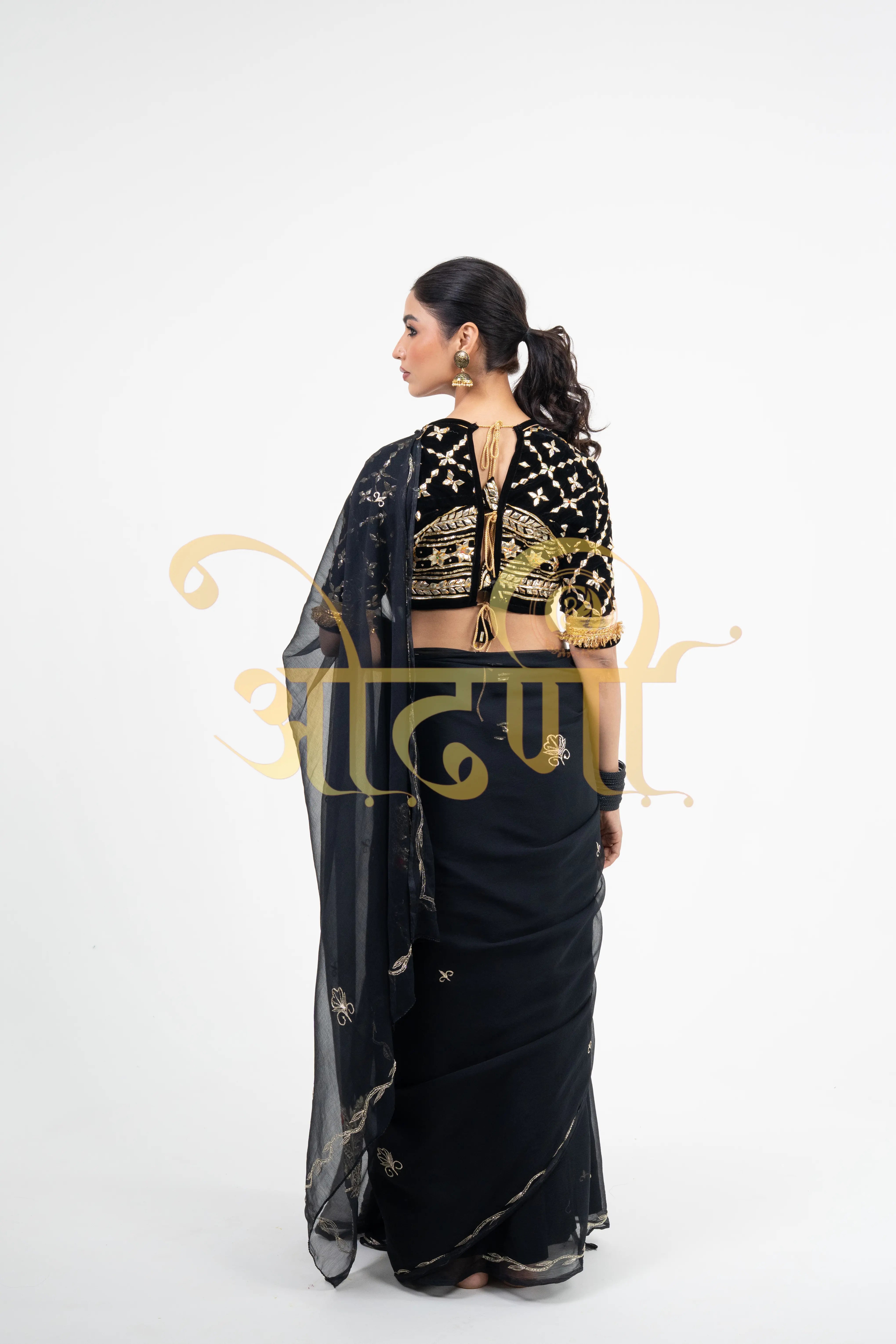 Rajputi Chamunda Chiffon Saree with Angi Blouse & Vintage Work (PRE-BOOKING ITEM)