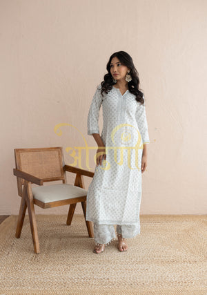 Chikankari 3-Piece Suit SUIT ON GEORGETTE FABRIC ##SP090