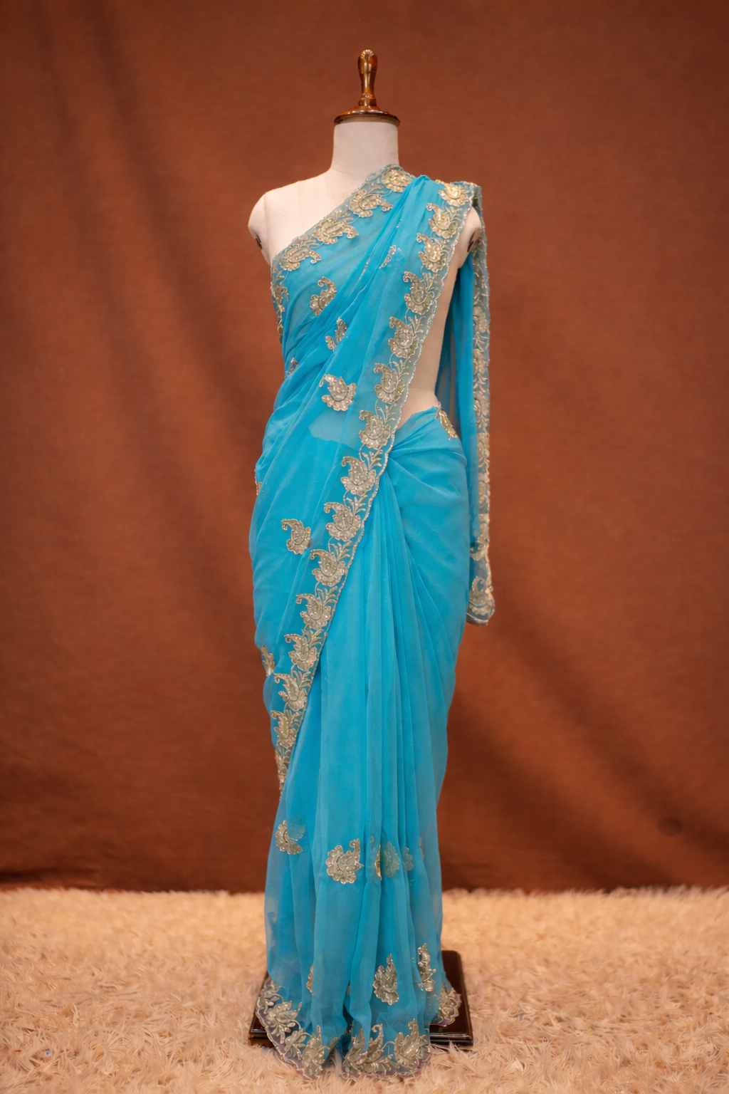 Heavy Handwork Border Saree (With Blouse)
