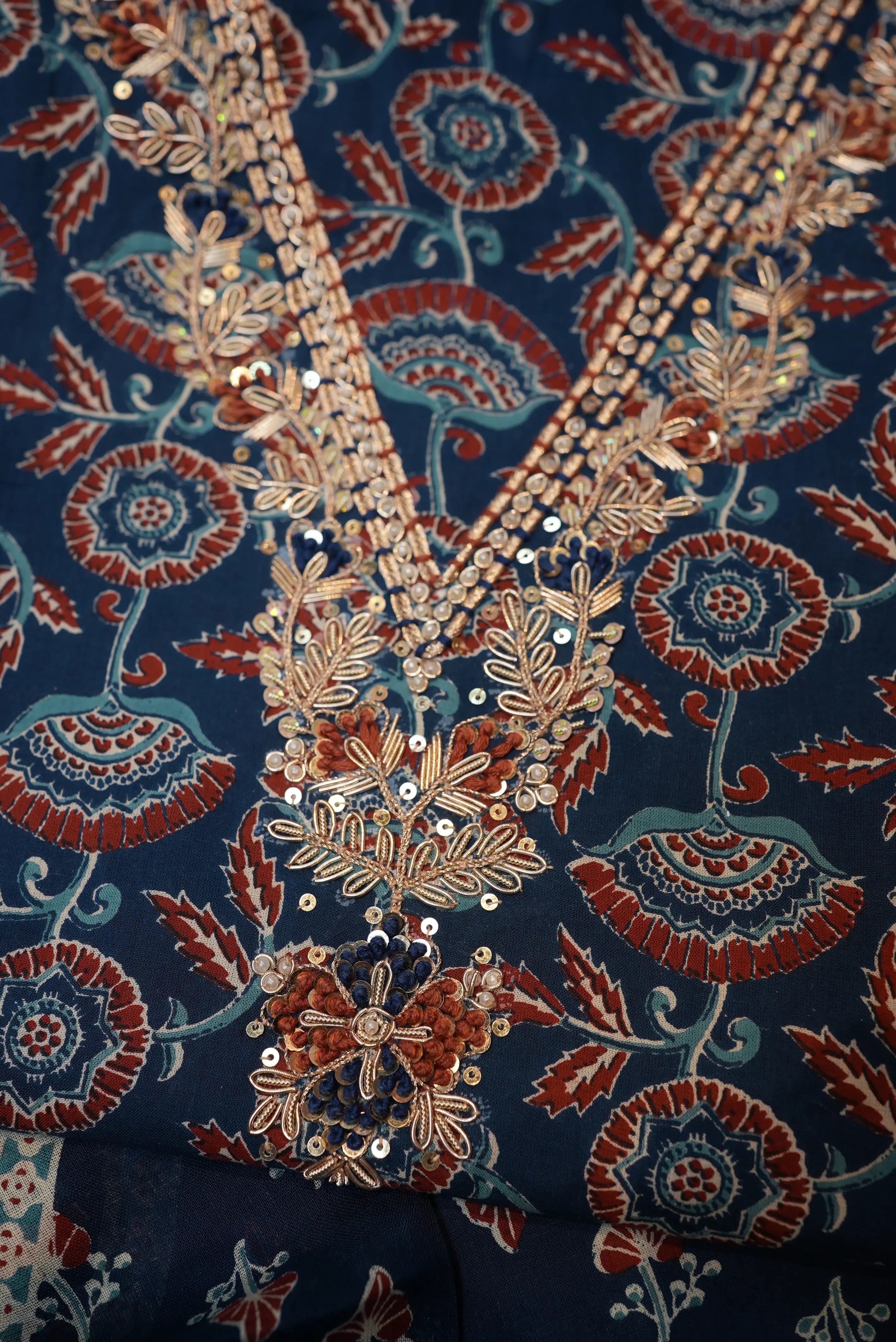 Pure cotton handwork suit with sanganeri print (UNSTITCHED)