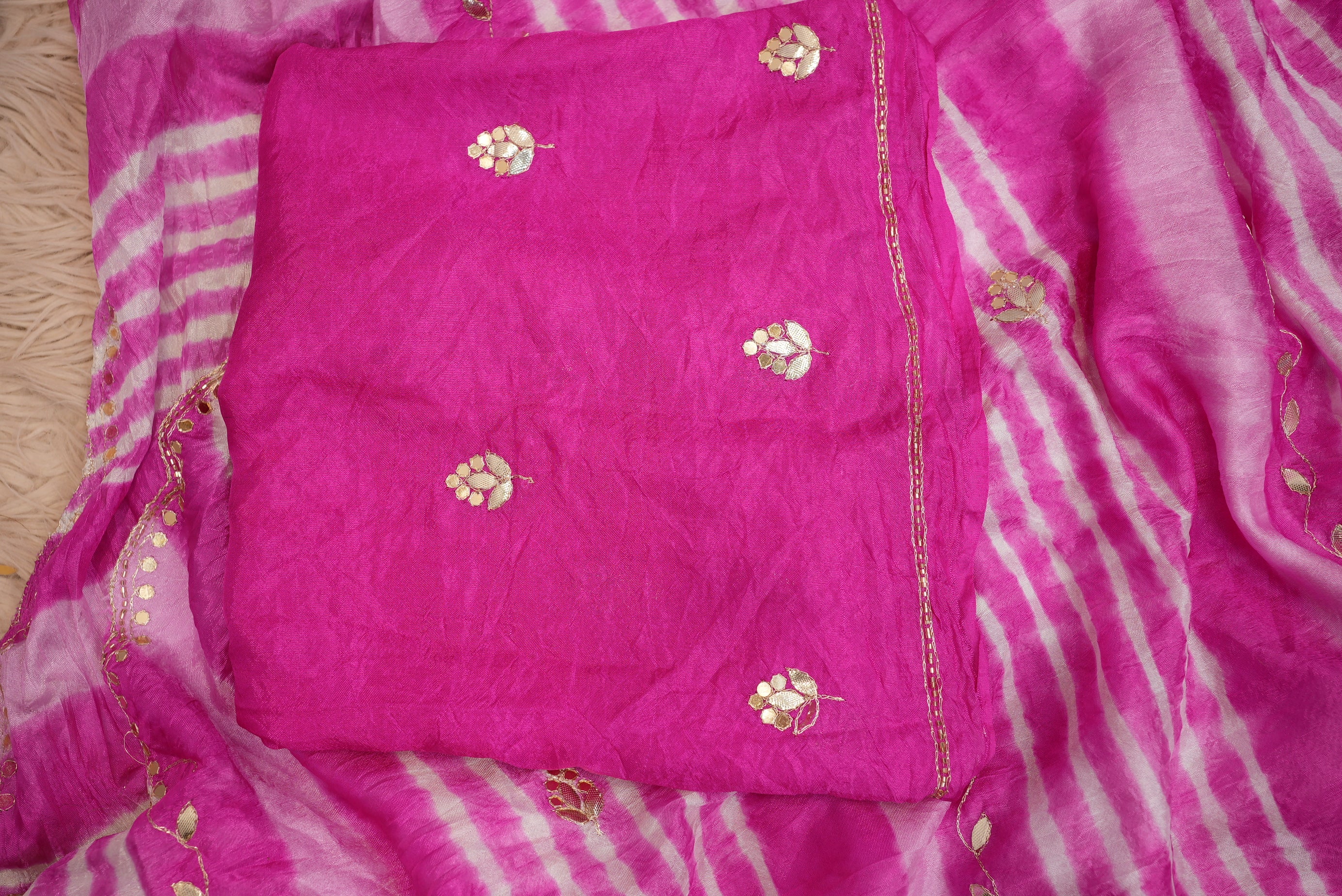 Pure Chinon Pink Leheriya Saree with Gota Patti Butta Work (With Blouse)