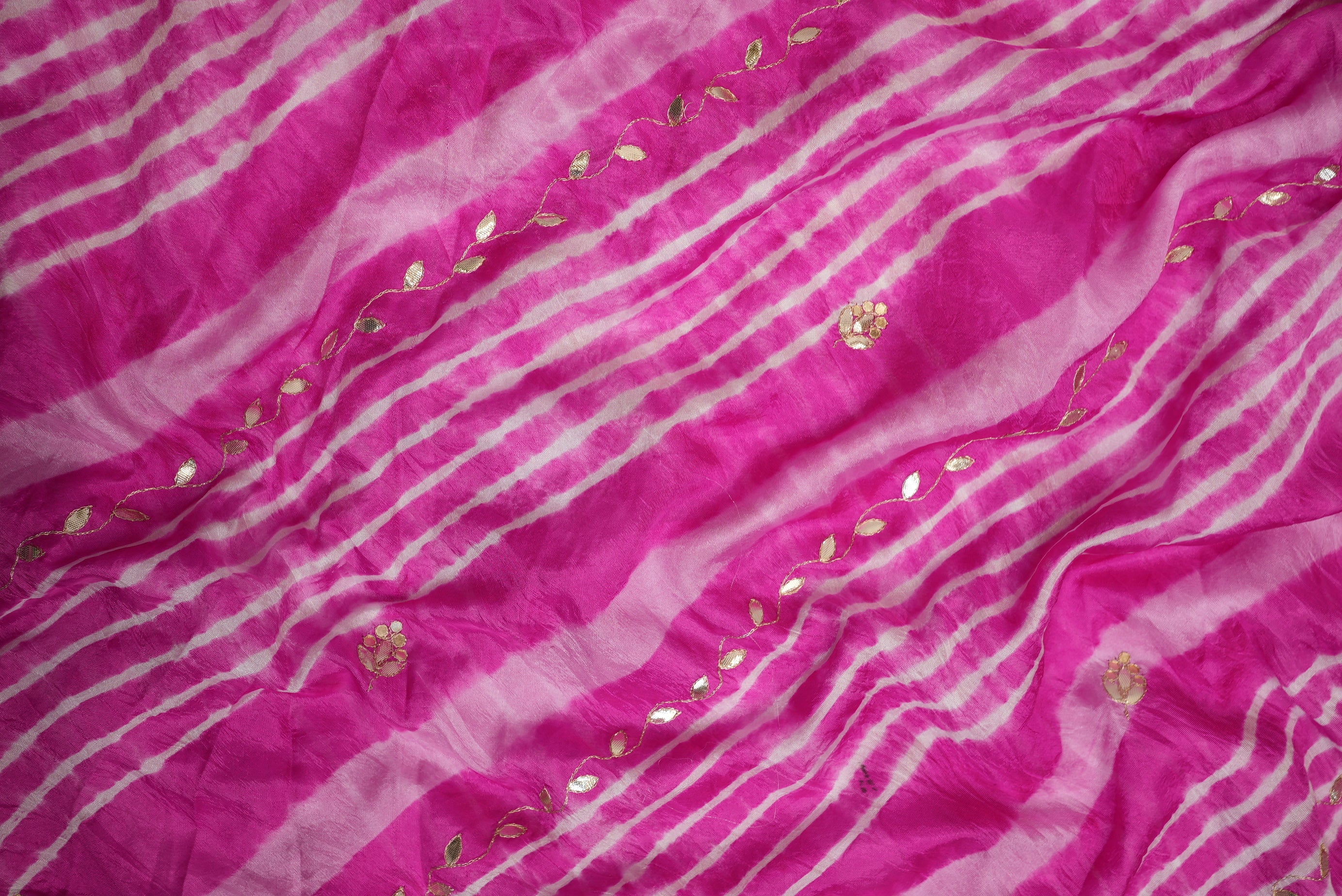 Pure Chinon Pink Leheriya Saree with Gota Patti Butta Work (With Blouse)