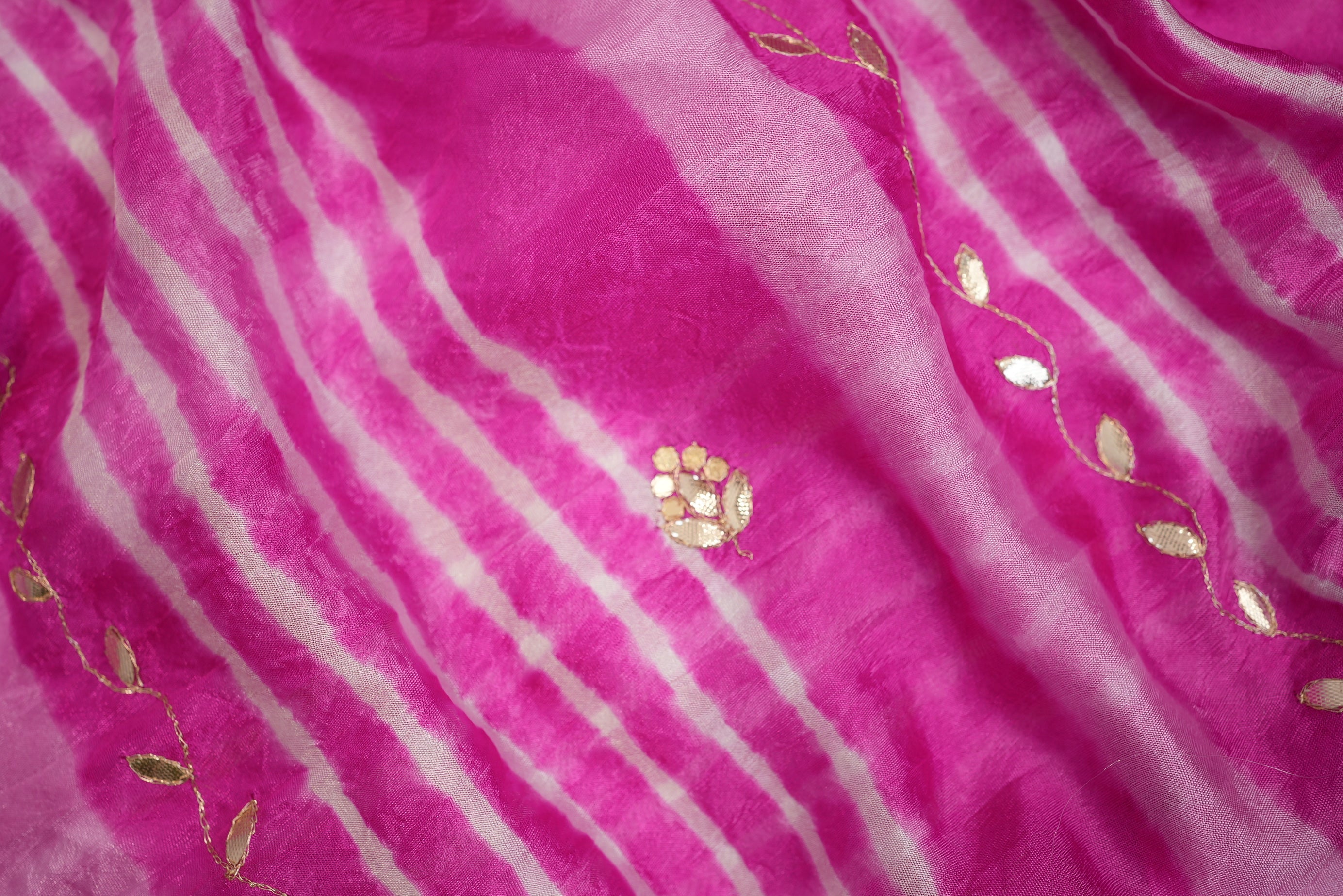 Pure Chinon Pink Leheriya Saree with Gota Patti Butta Work (With Blouse)