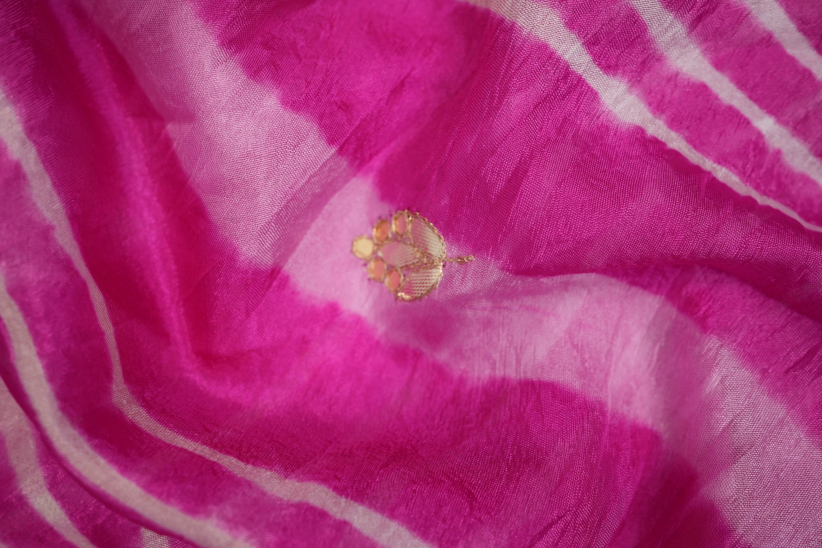 Pure Chinon Pink Leheriya Saree with Gota Patti Butta Work (With Blouse)