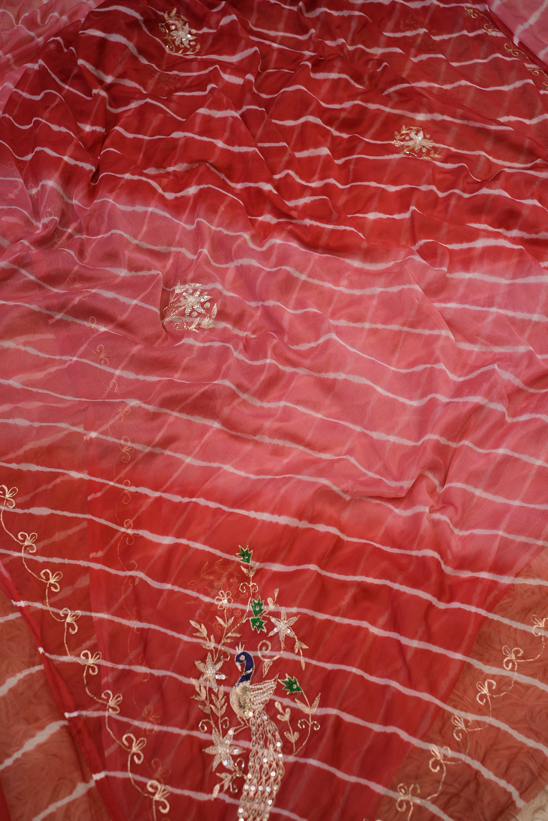 Traditional Leheriya Saree on Pure Chiffon with Peacock Butta Vintage Work