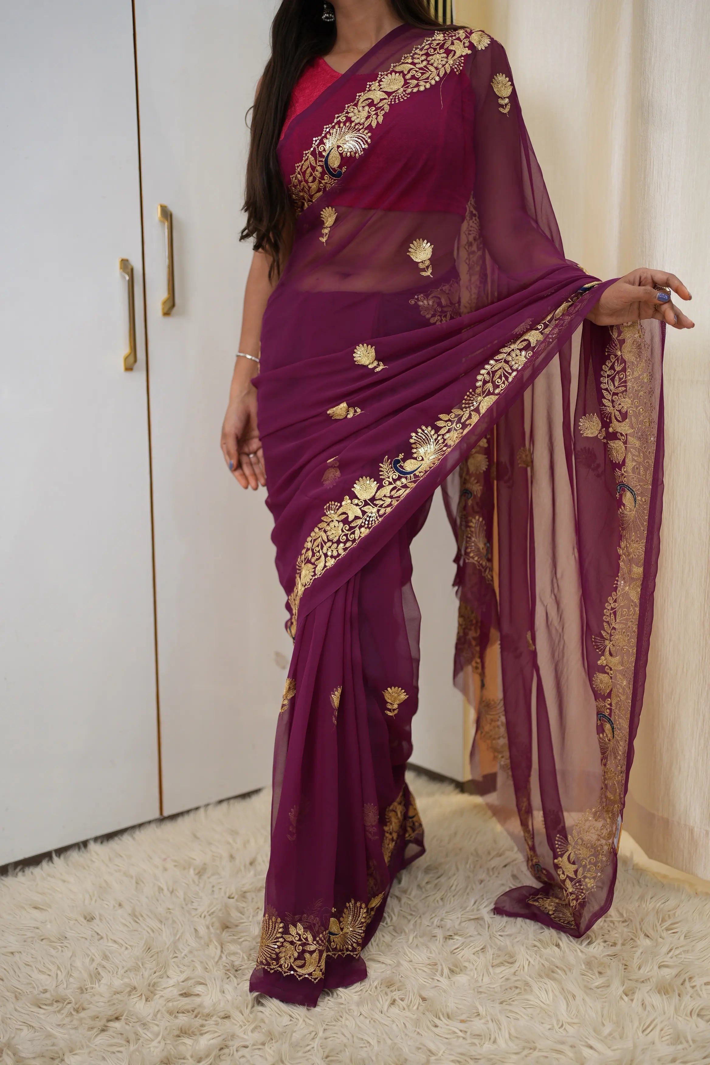 Darbari Saree With Peacock Butta & Vintage Work (Without Blouse)