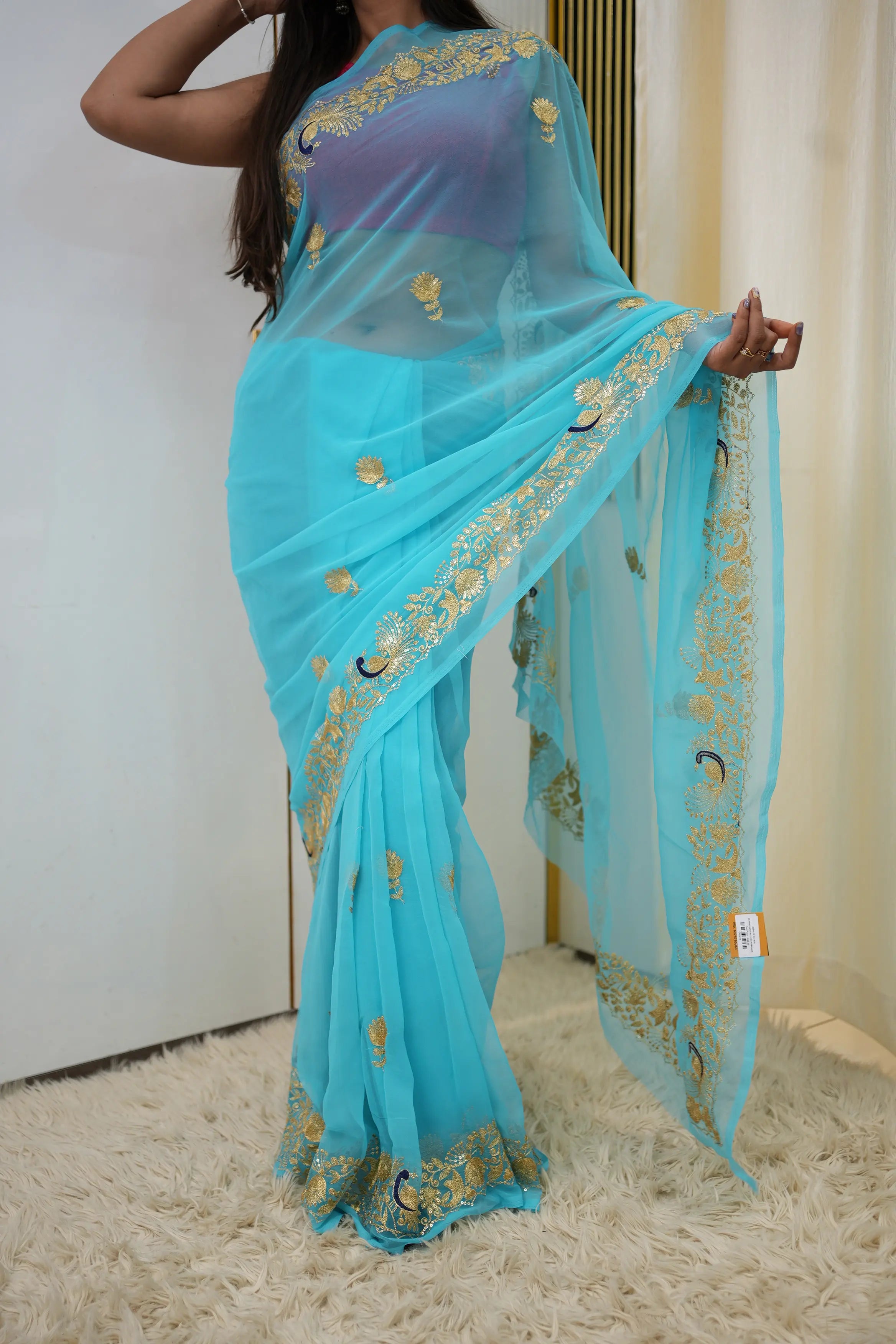 Darbari Saree With Peacock Butta & Vintage Work (Without Blouse)