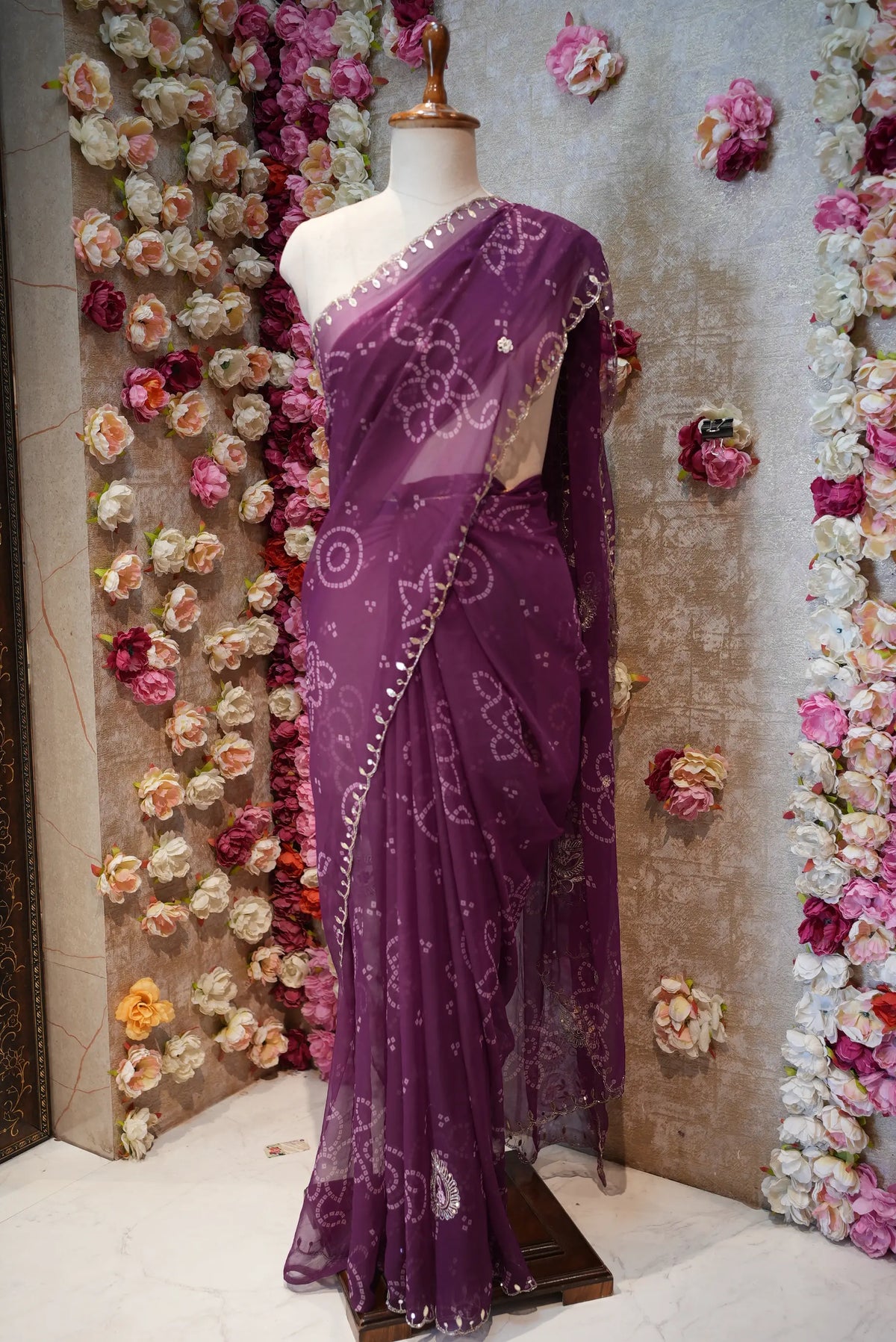 Vintage Buta Work Fancy Bandhani Saree SR0240 (With Runing Blouse)