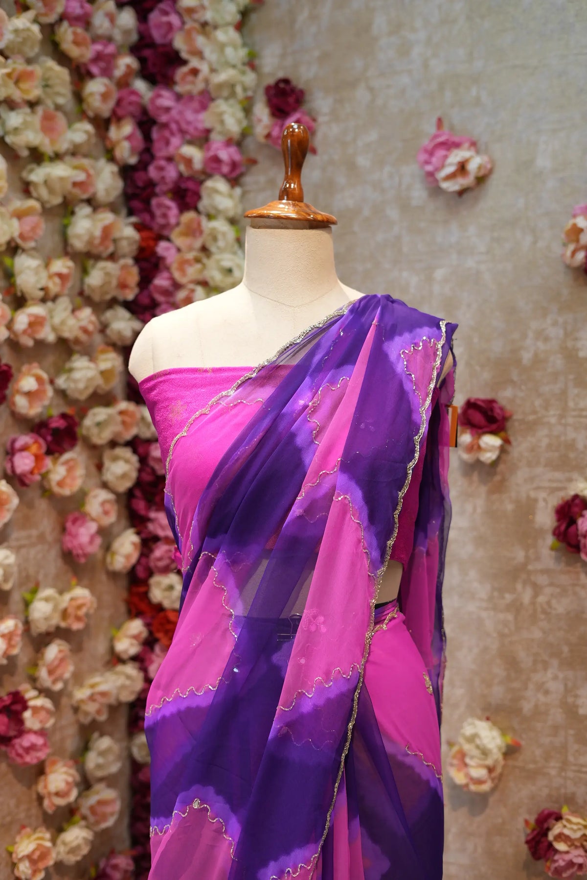 Pure Georgette Dual Tone Saree with Handcrafted Cut Dana & Mirror Zari Embroidery (with Blouse)
