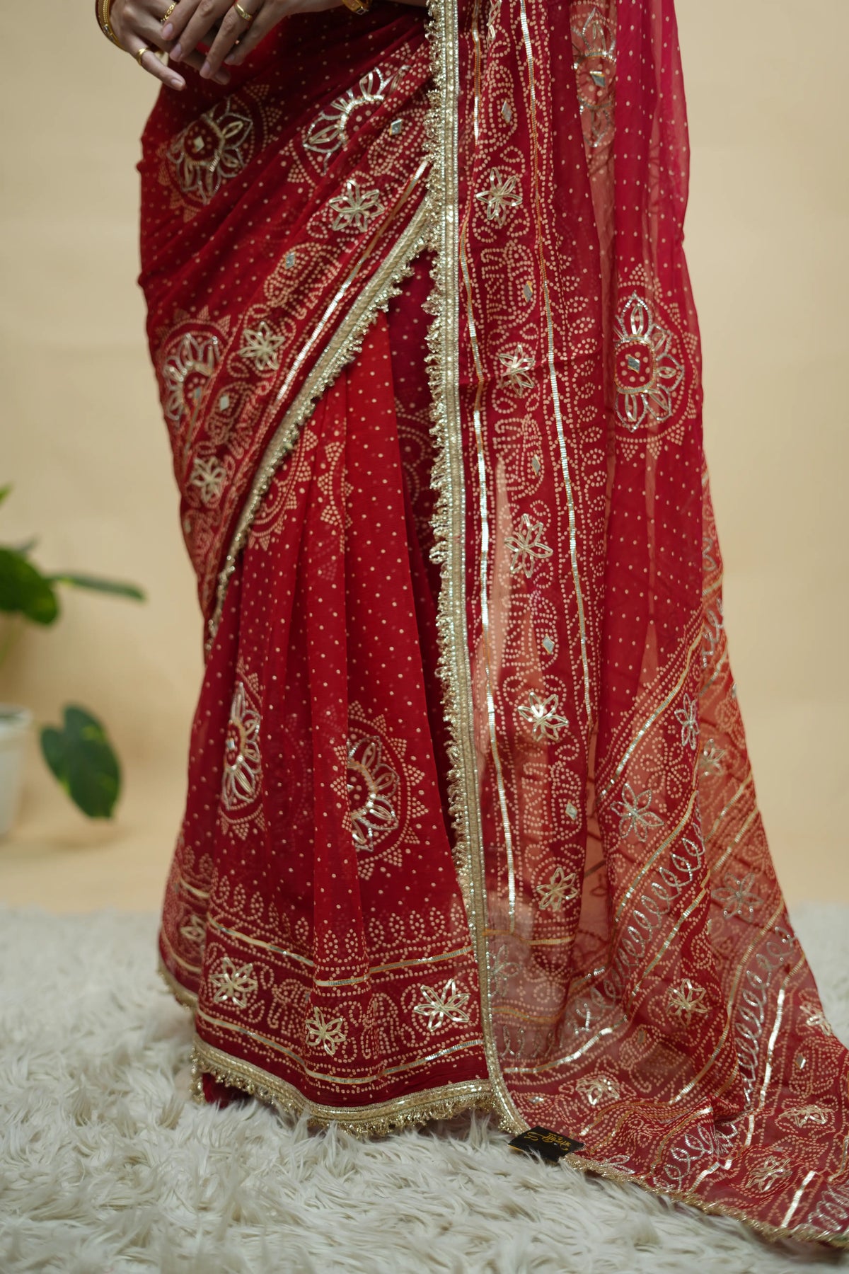 Traditional Rajasthani Charki Gota & Kachi Gota Patti Handwork Viscose Georgette Saree (With Blouse)