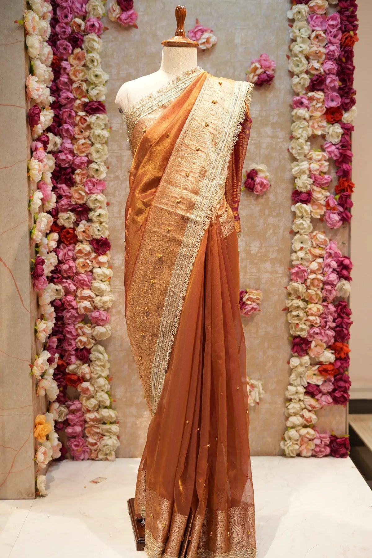Pure Handloom Tissue Silk Ghungroo Saree with Zari Border & Sabyasachi Style Lace (with Blouse)