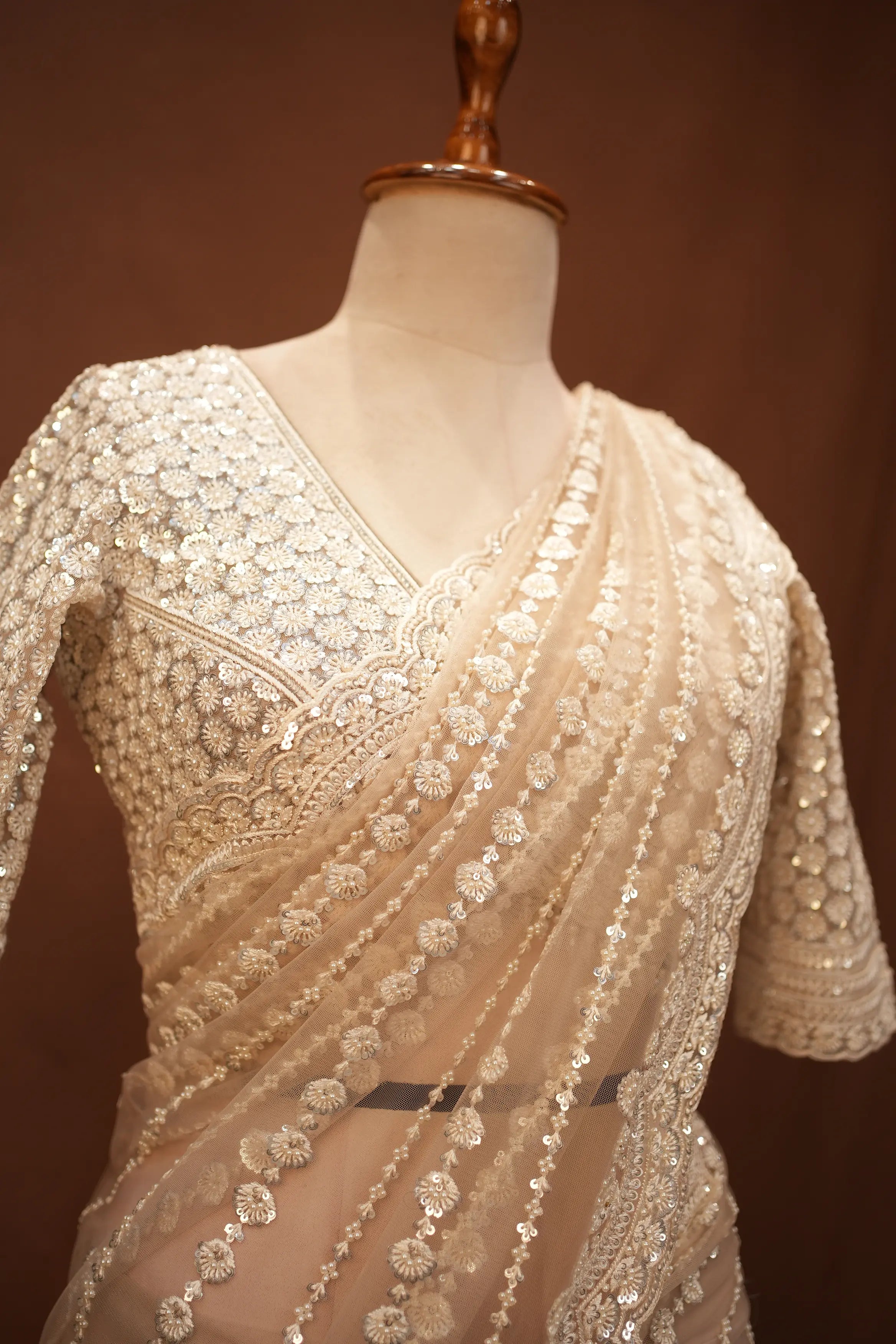 Stitch Blouse Saree With Sequence Pearl And Thareds Work (With Dupatta)