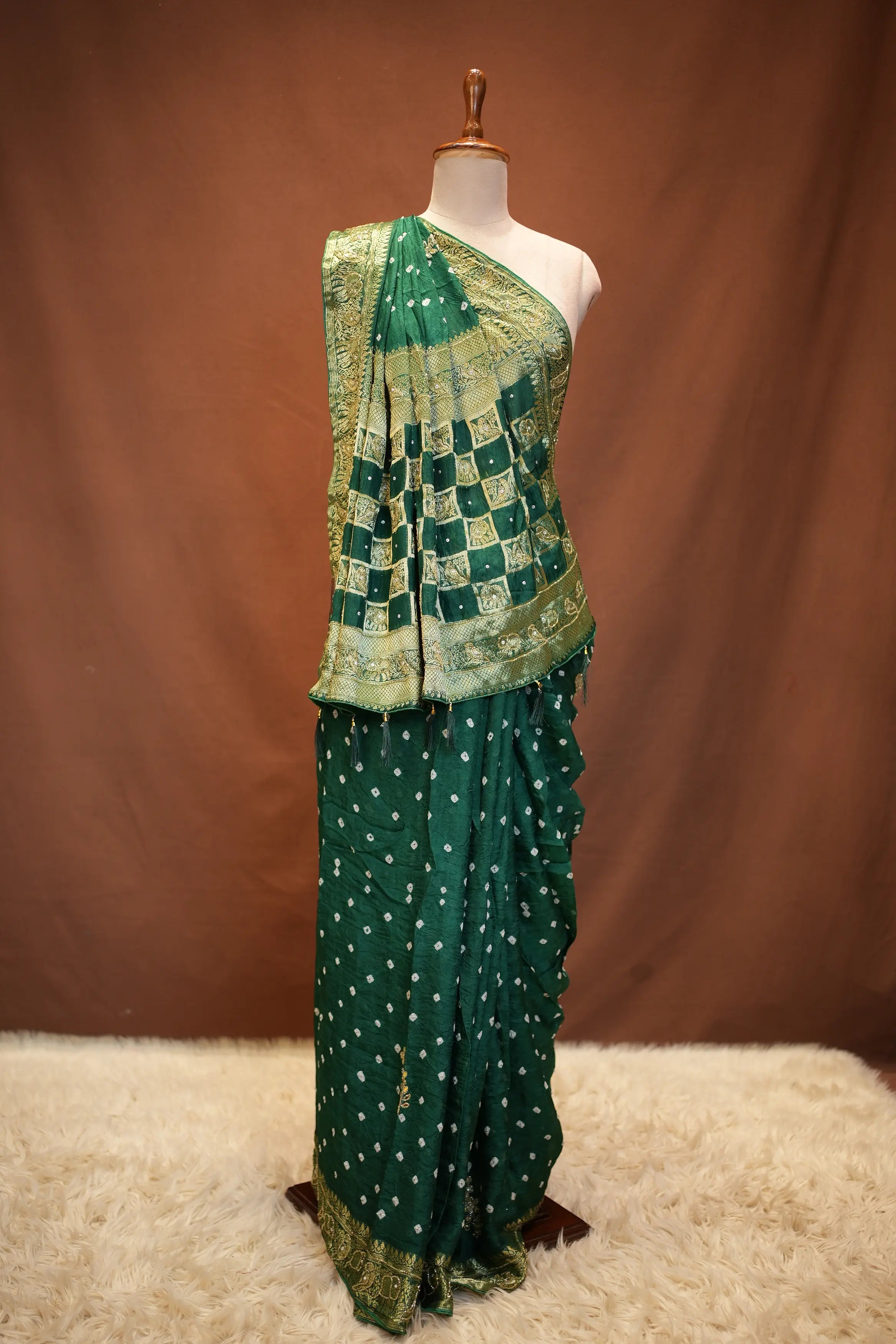 Gujrati Hand Bandhej Design Saree With Zari Weaving Boder With Handwork Touch