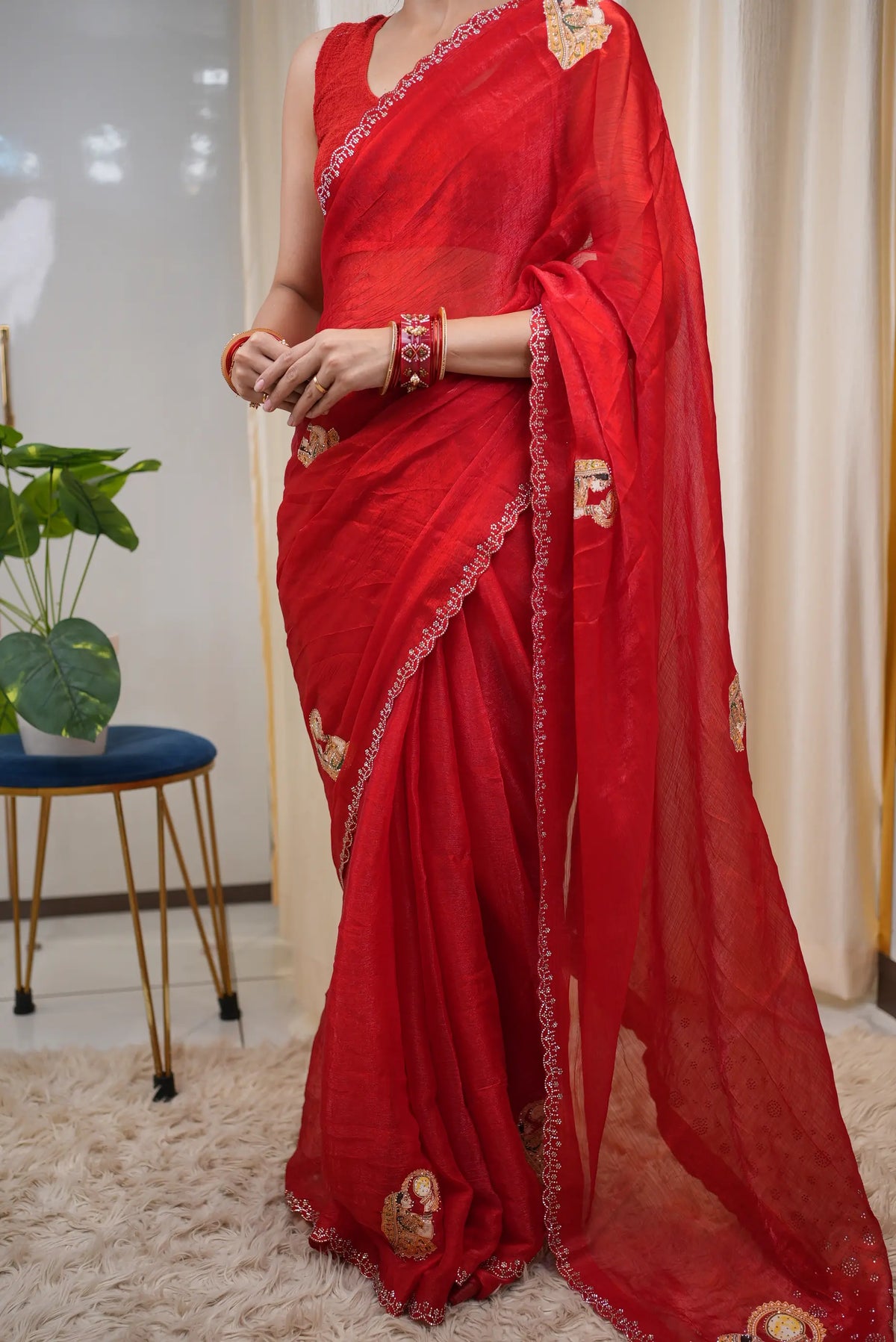 Special Karwa Chauth Motif Fendy Fabric Red Saree (With Blouse)