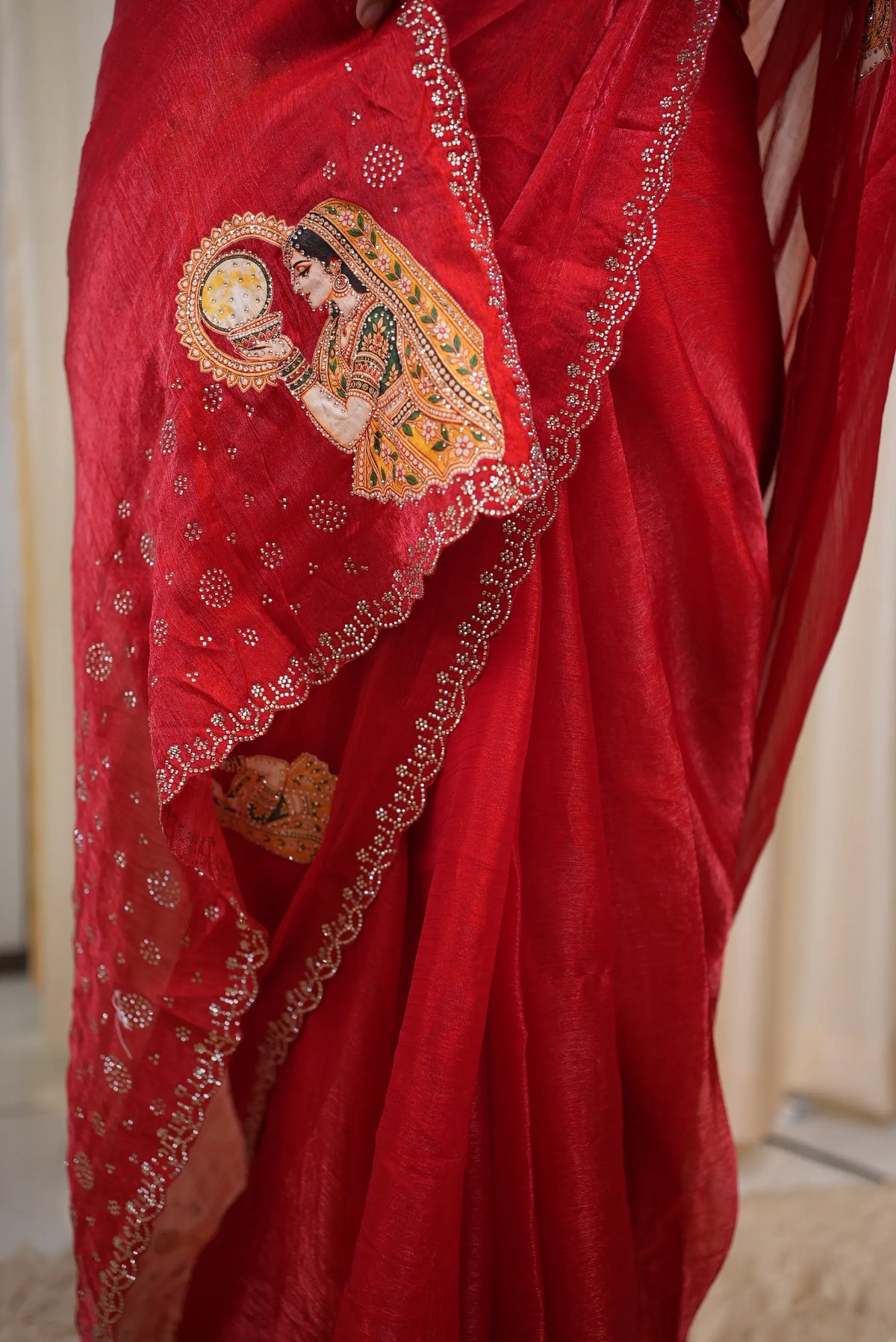 Special Karwa Chauth Motif Fendy Fabric Red Saree (With Blouse)