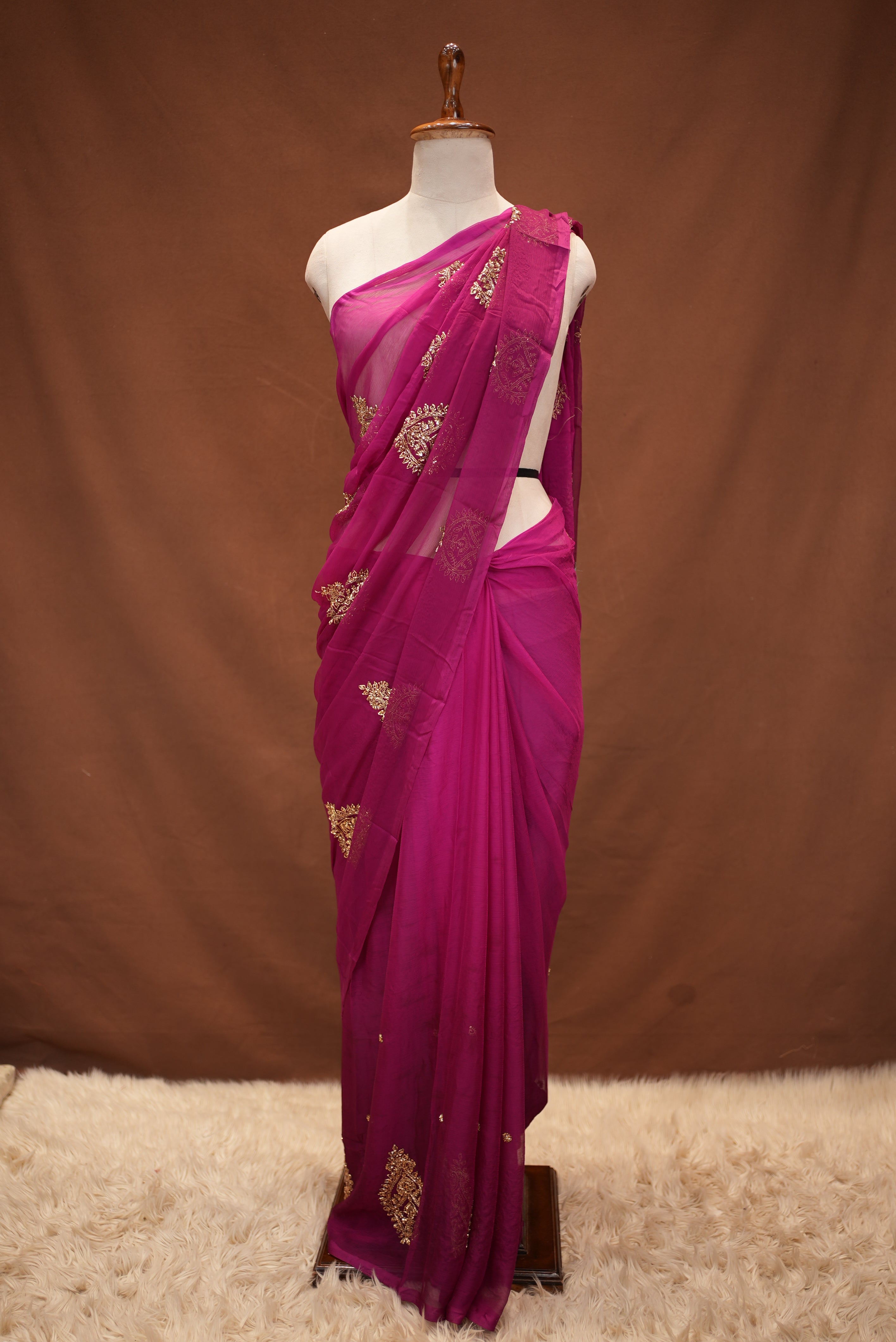 ROYAL CHIFFON FABRIC SAREE WITH VINTAGE SEQUENCE,CUTDANA BUTA WORK (Without Blouse)
