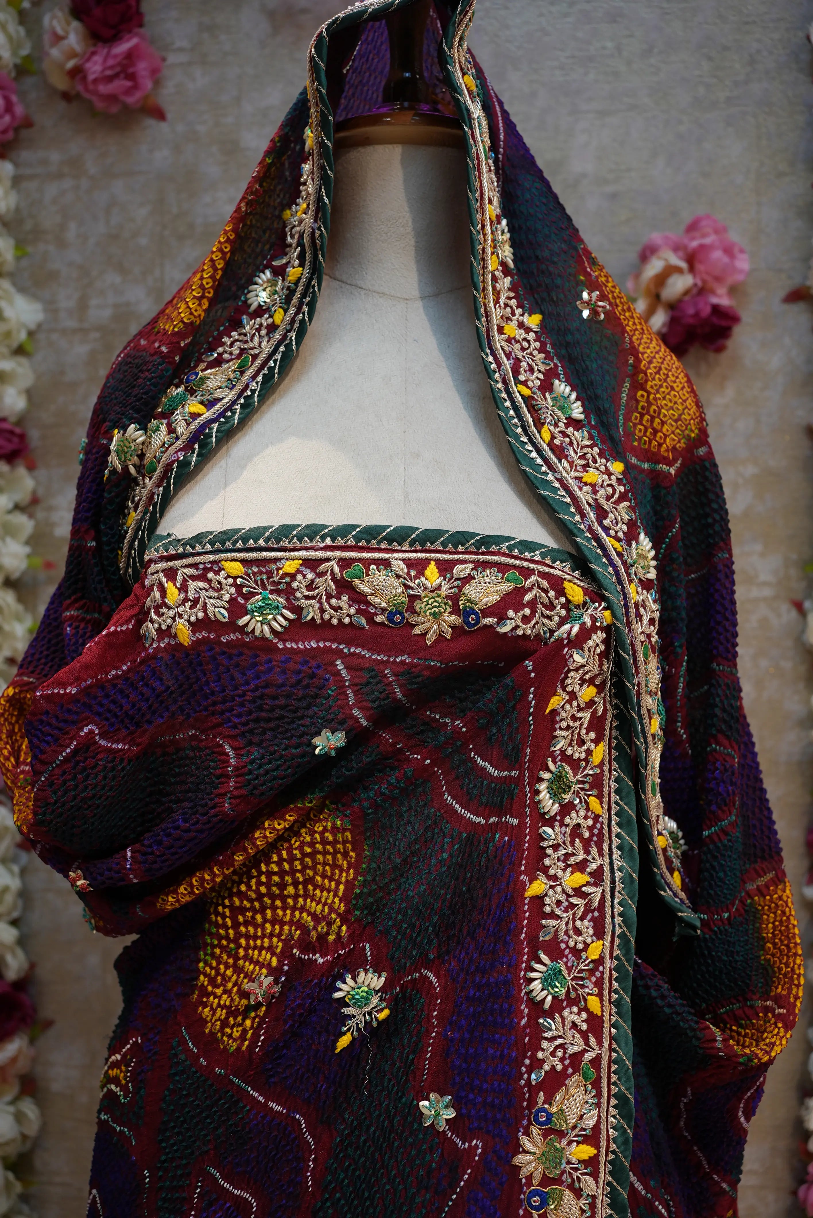 ZARDOSI HANDWORk SHEKHAWATI CHUNRI