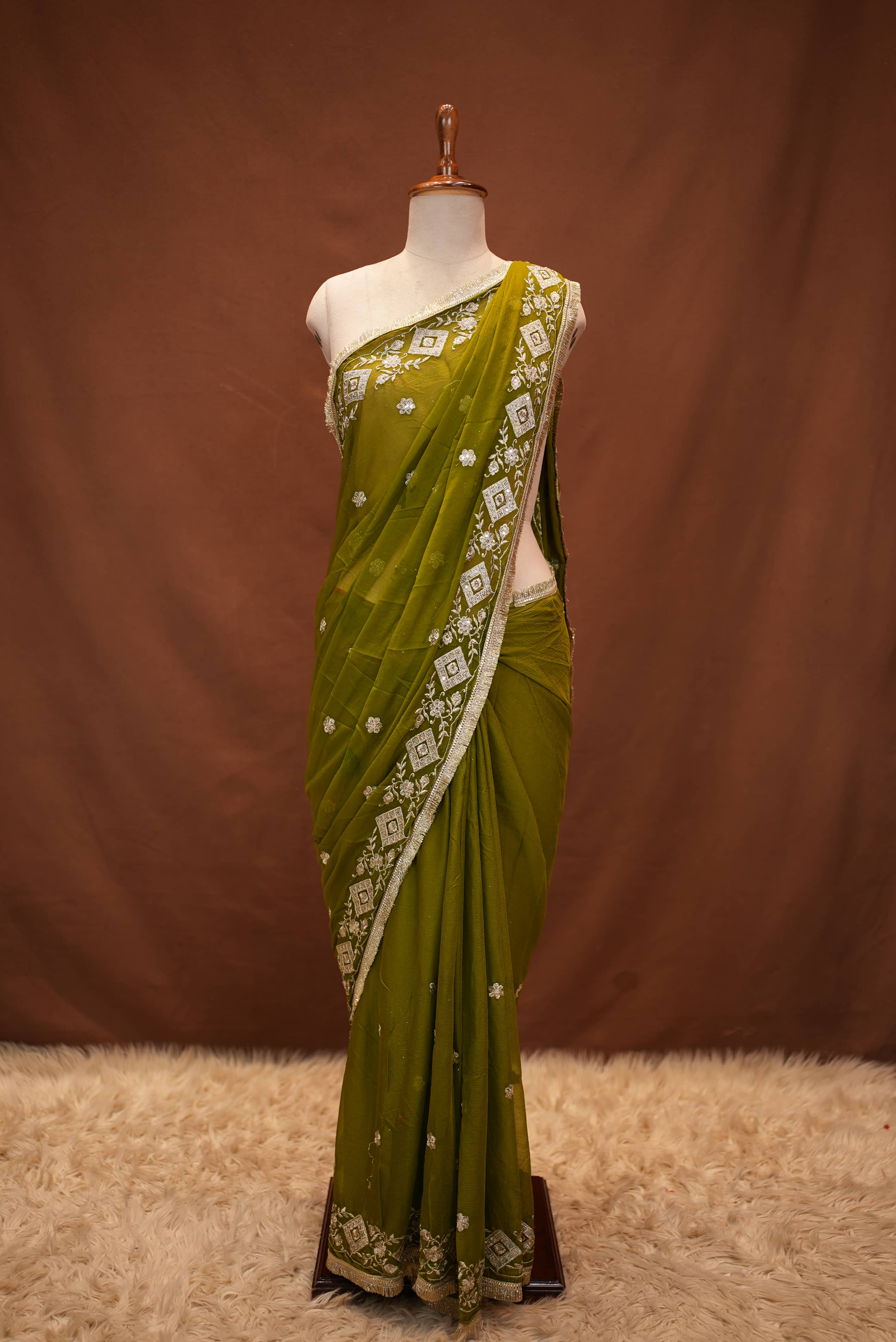 Chiffon Saree with Aari Tari Work and Blouse