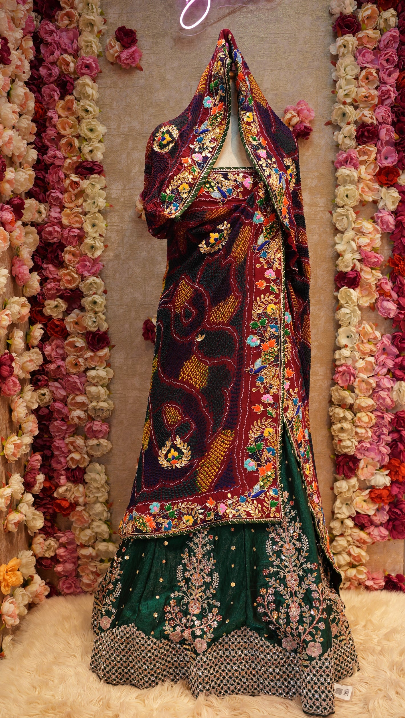SHEKHAWATI HANDWORK CHUNRI ##HC02