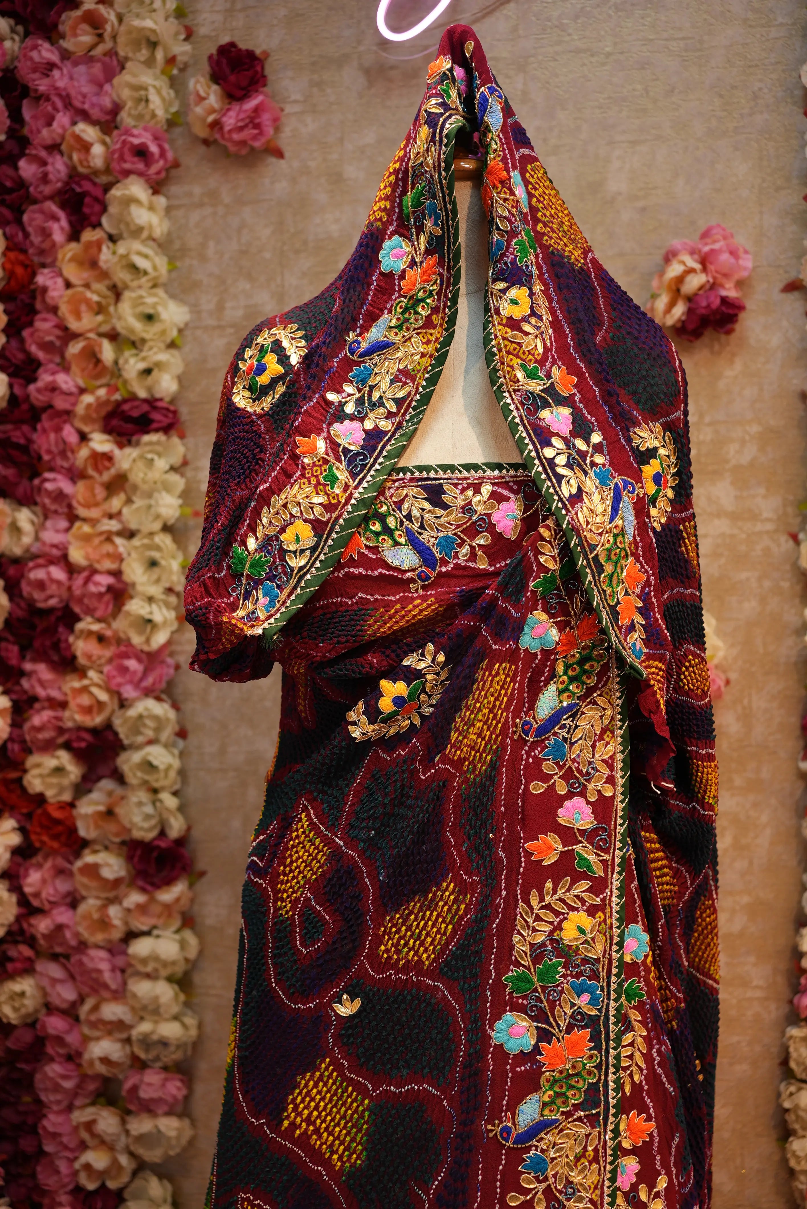 SHEKHAWATI HANDWORK CHUNRI