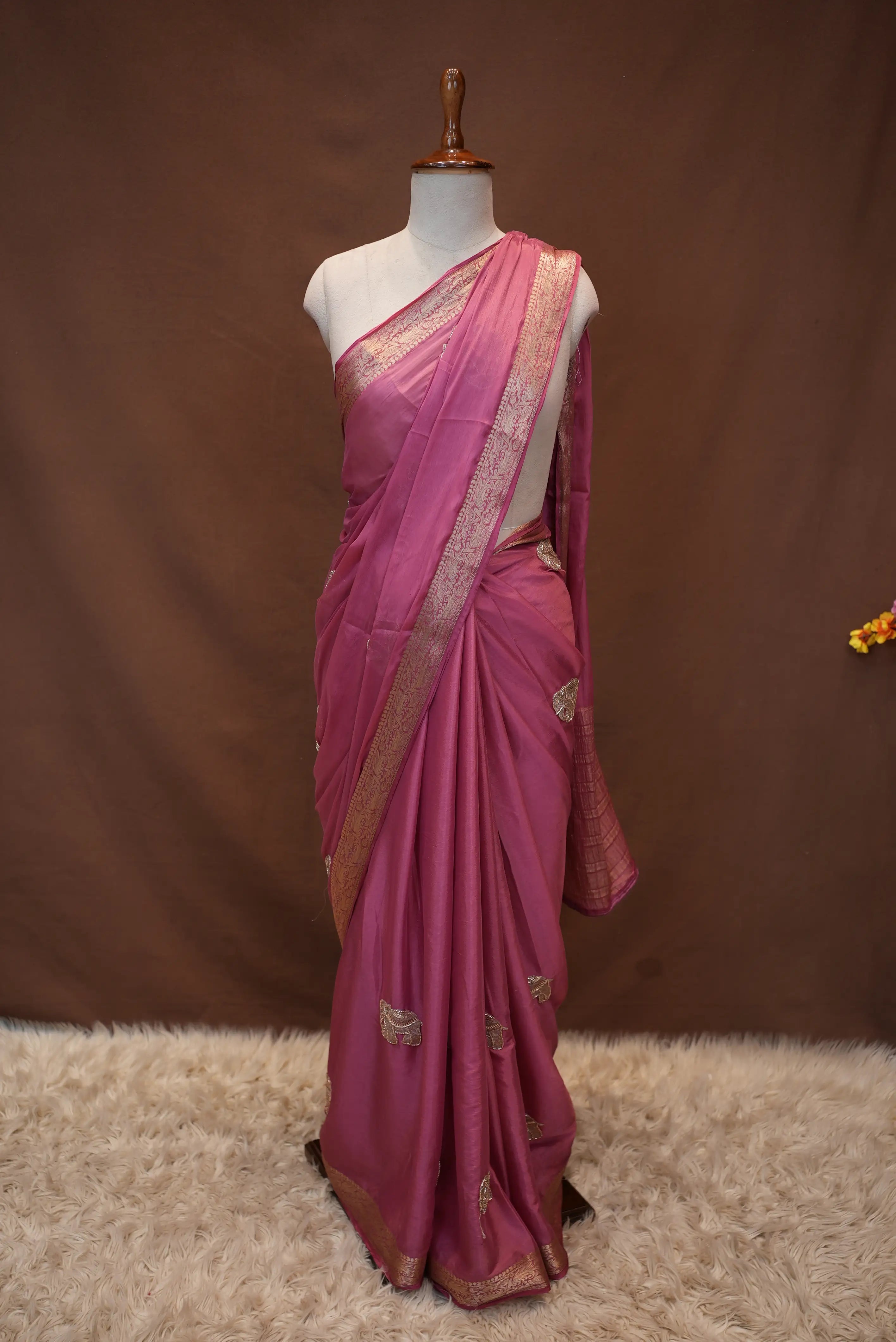 Banarasi Saree with Heavy Weaving Border (With blouse)