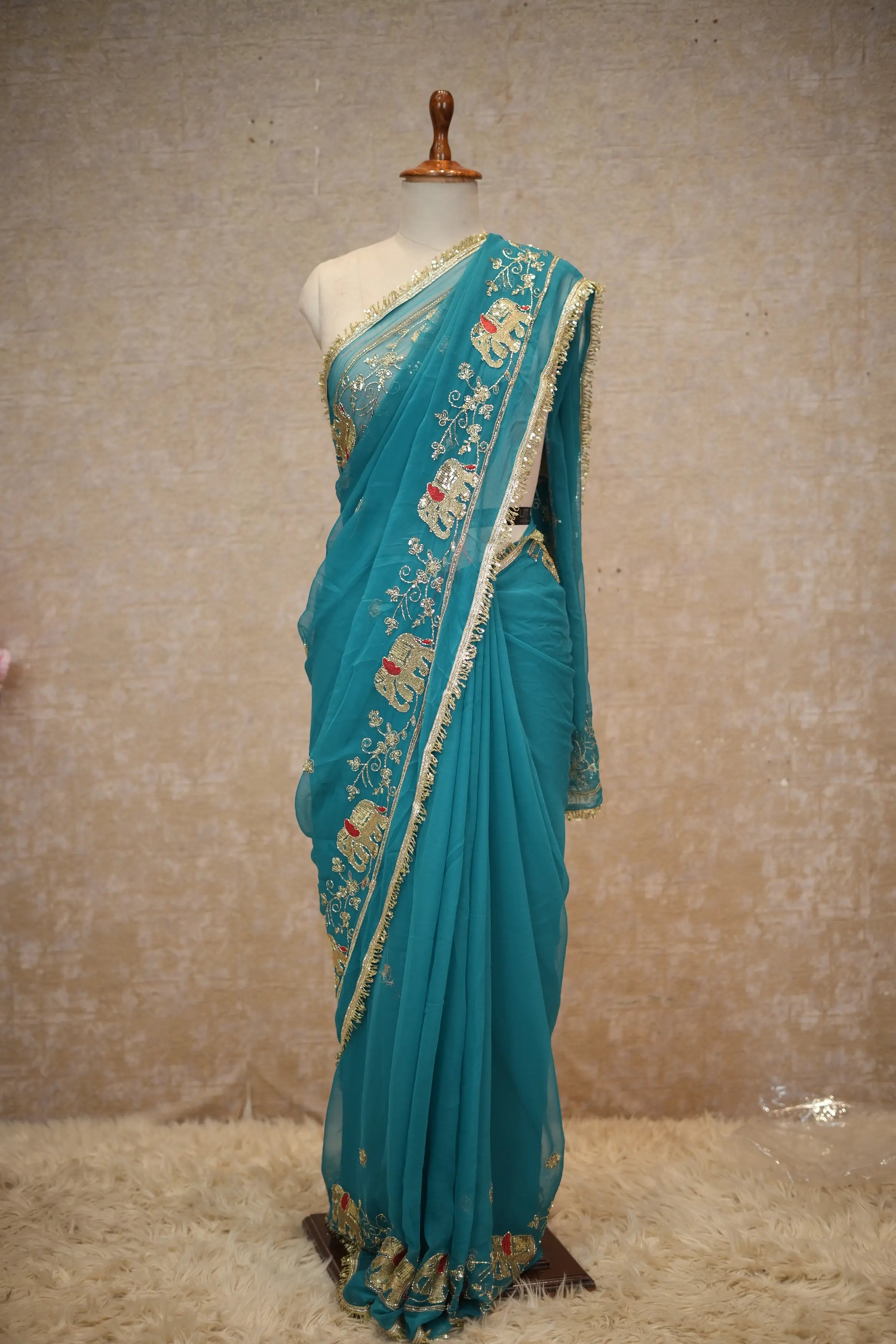 Royal Georgette Fabric Darbari Saree With Elephant Figure Pattern (With Blouse)