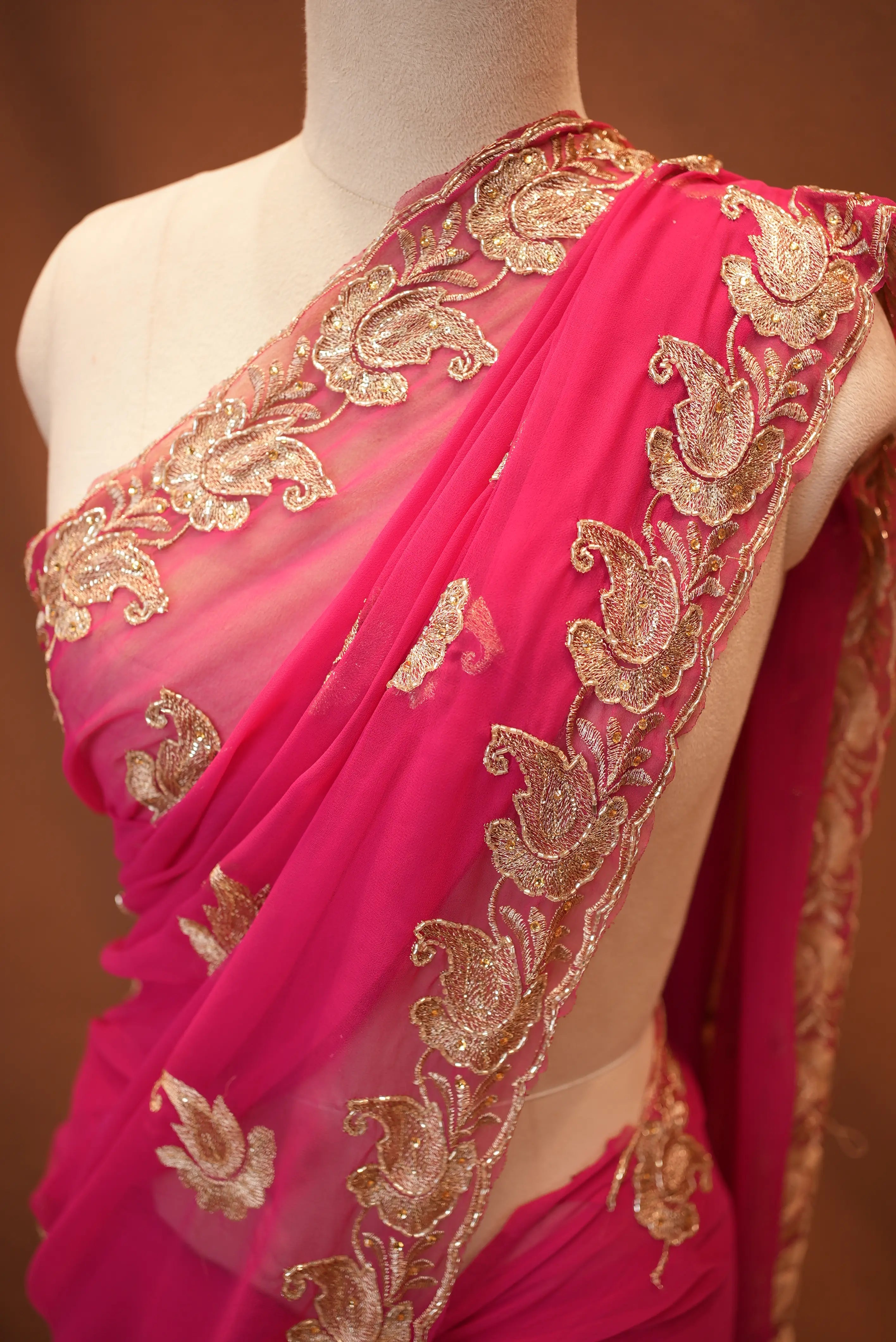 Heavy Handwork Border Saree (With Blouse)