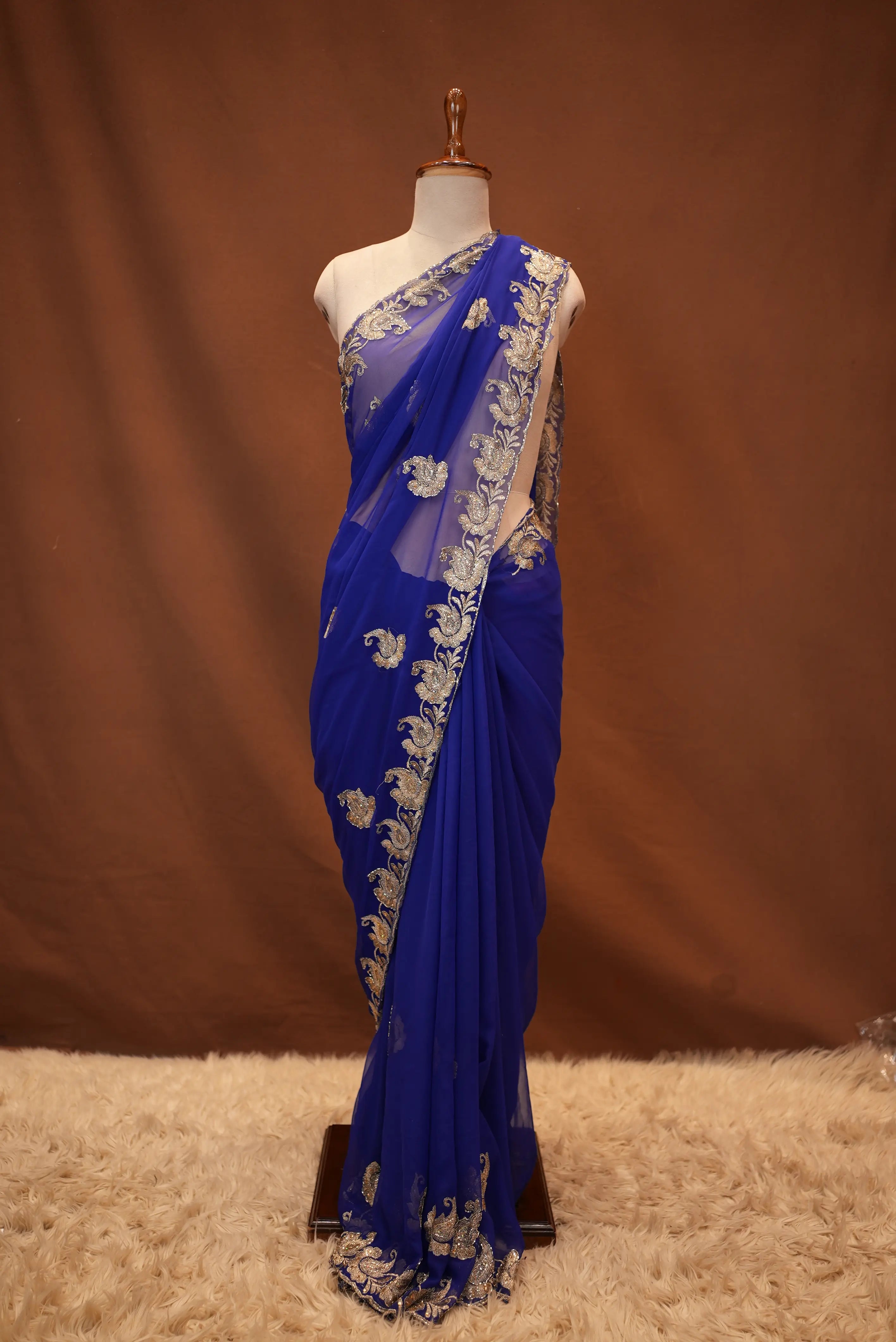 Heavy Handwork Border Saree (With Blouse)