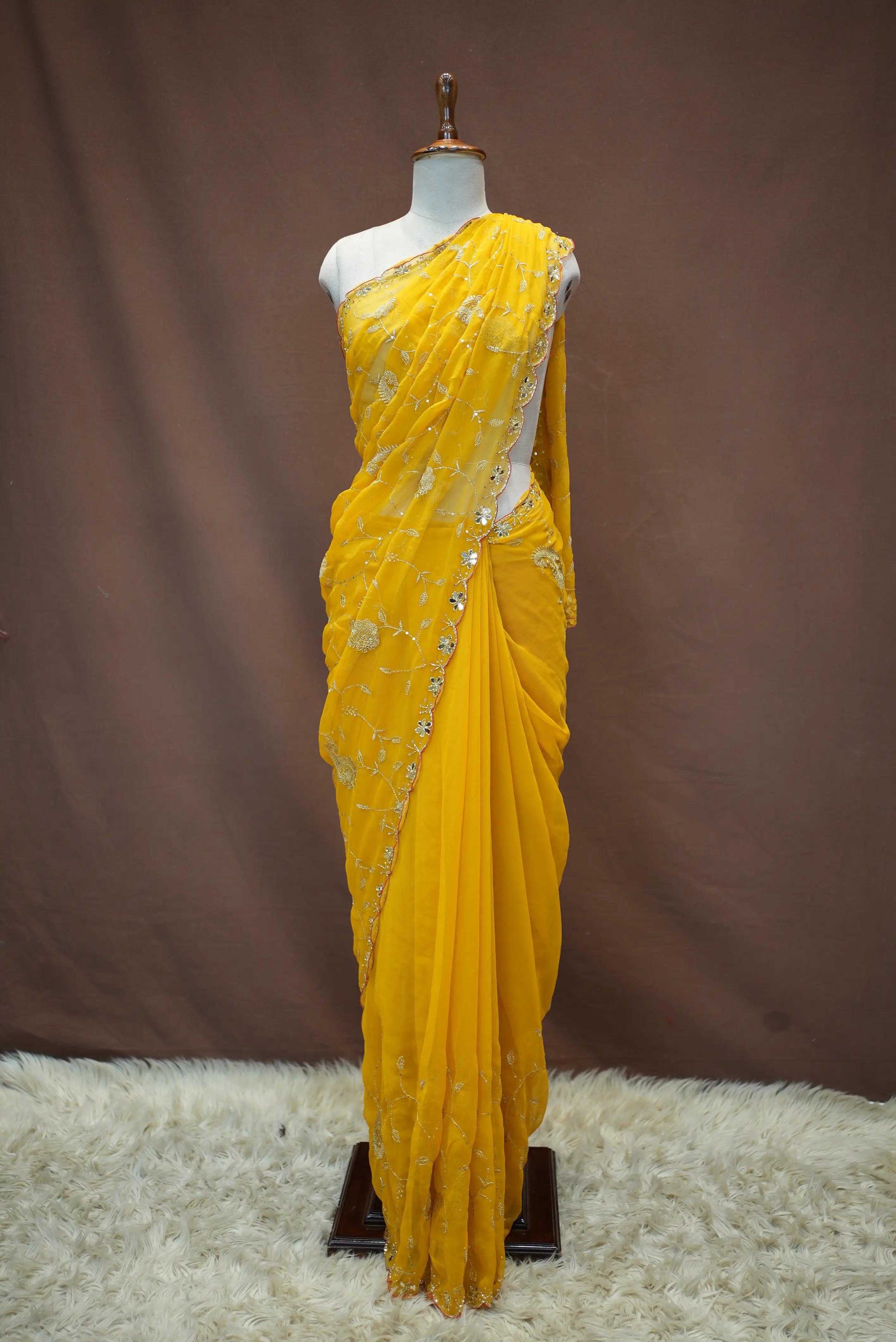 HEAVY JAAL PATTERN SAREE WITH HANDWORK TOUCH (WITH BLOUSE)