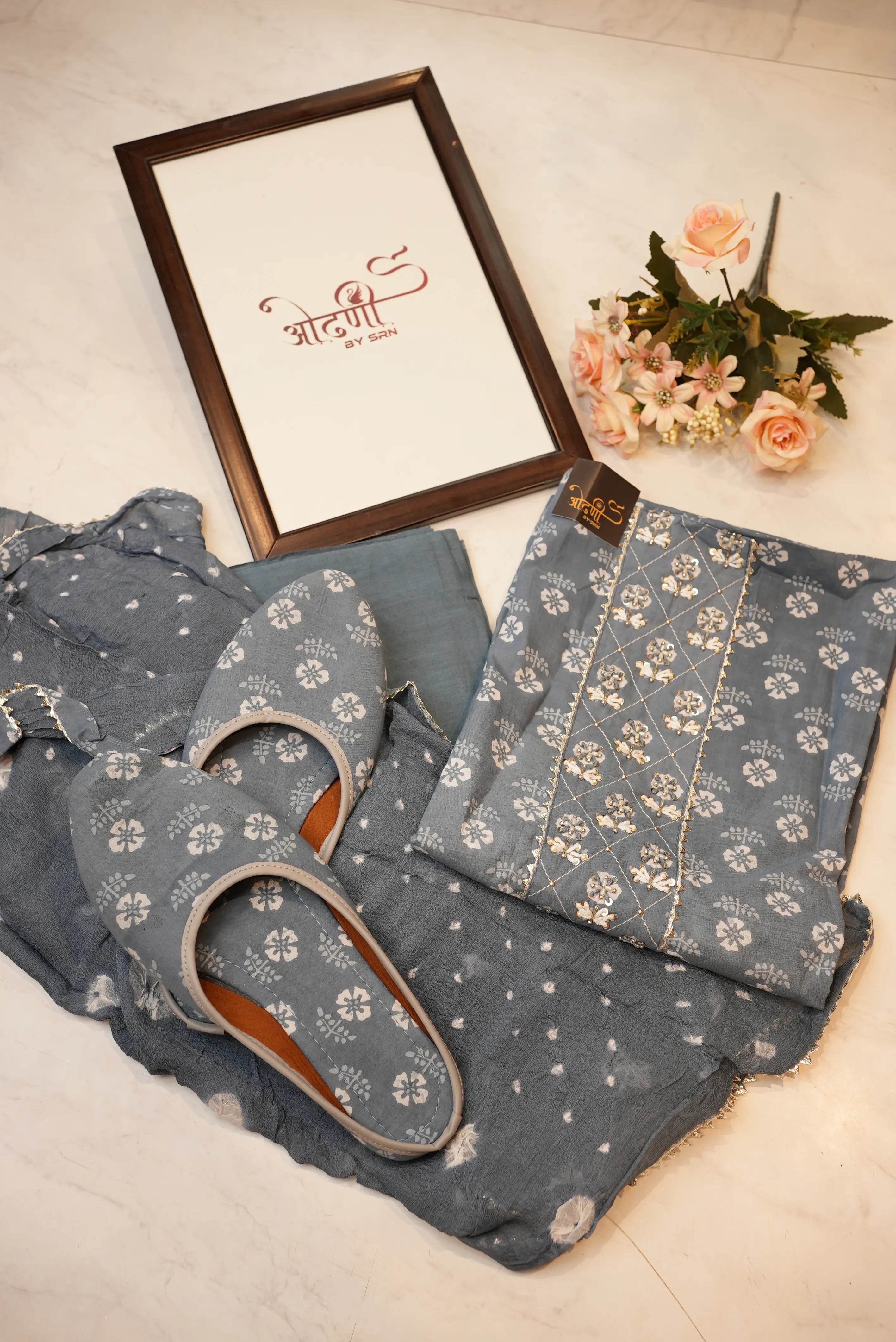 Pure Cotton jaipuri block Print suit with matching jutti (UNSTITCHED)