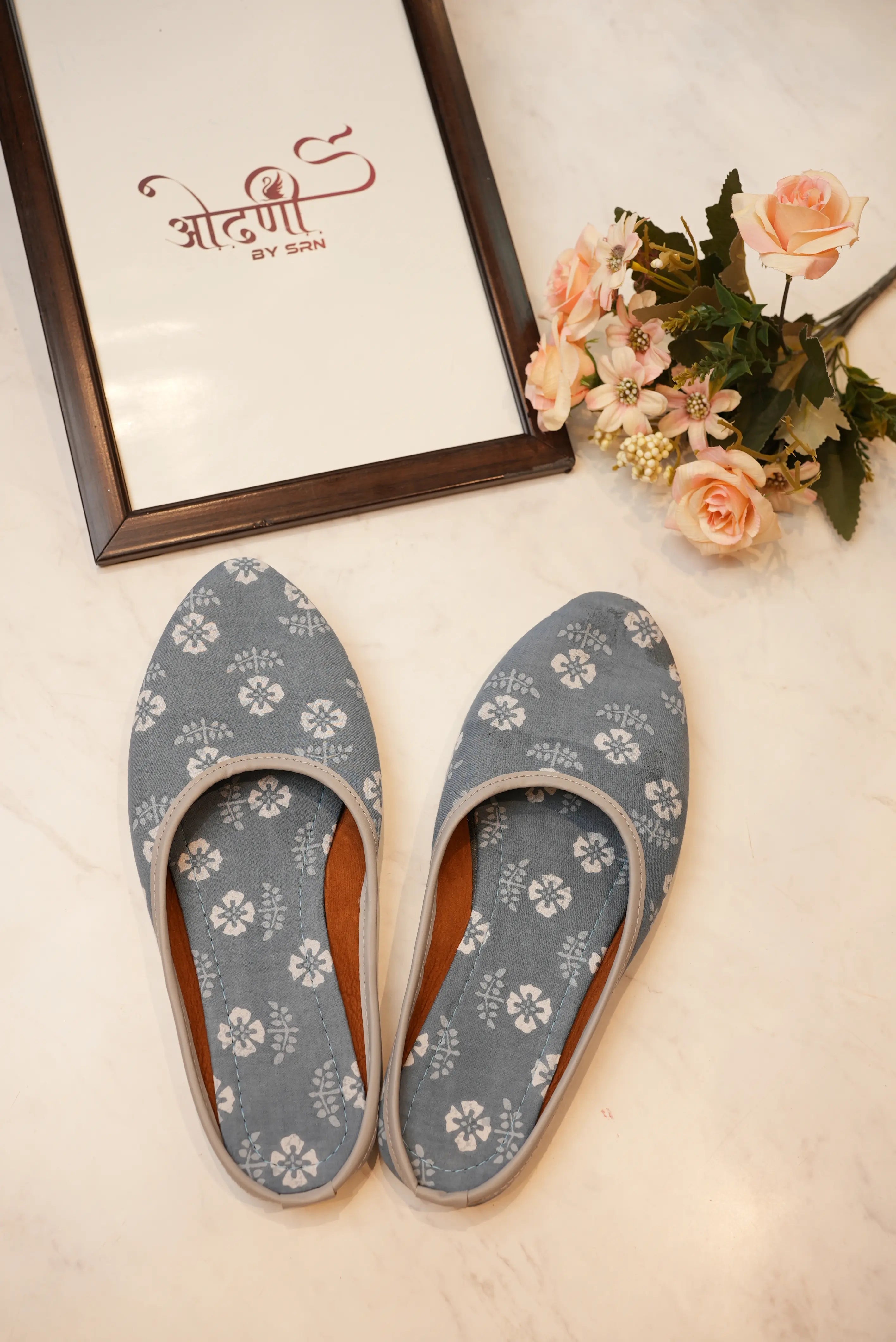 Pure Cotton jaipuri block Print suit with matching jutti (UNSTITCHED)