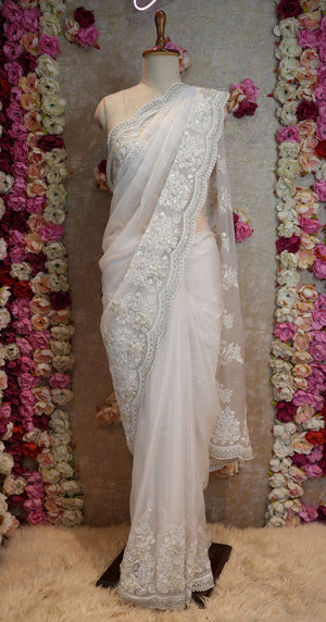 MOON WHITE COLOUR CELEBRITY SAREE ON ORGANZA FABRIC WITH APLIC WORK (WITH BLOUSE) ##SR0371