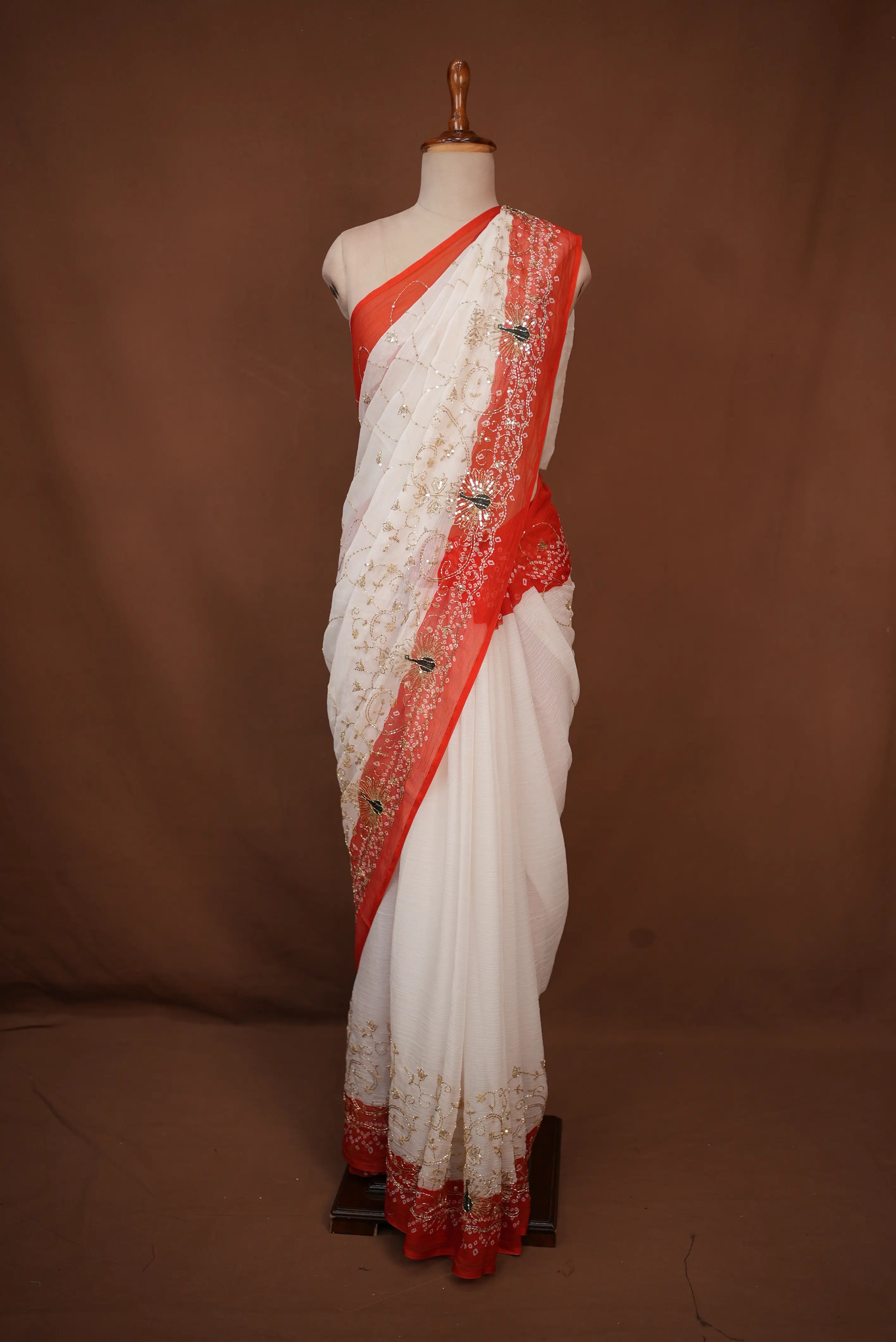 Royal Rajputi Faag Saree with Peacock Design and Jaal Pattern (Without Blouse)