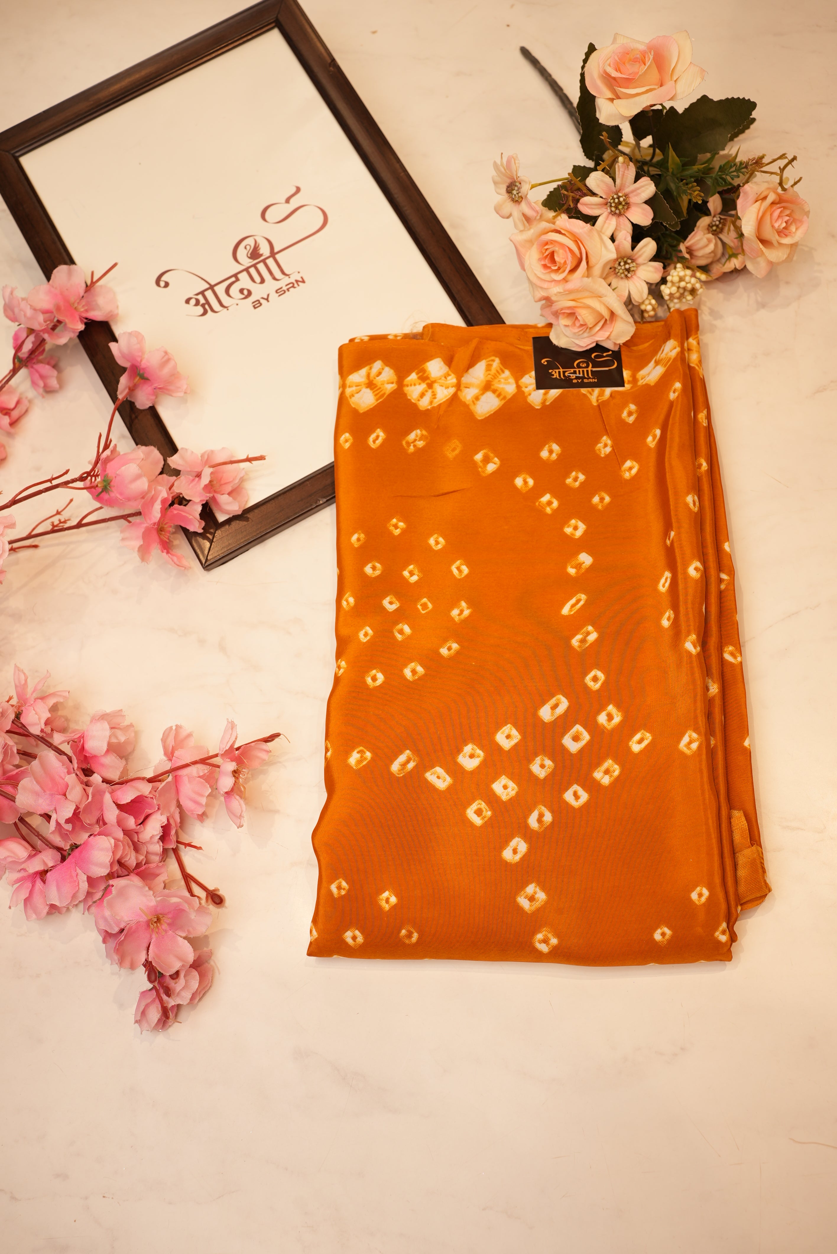 Viscos Satin Fabric Saree With Bandhani & Shibori Print (With Blouse)