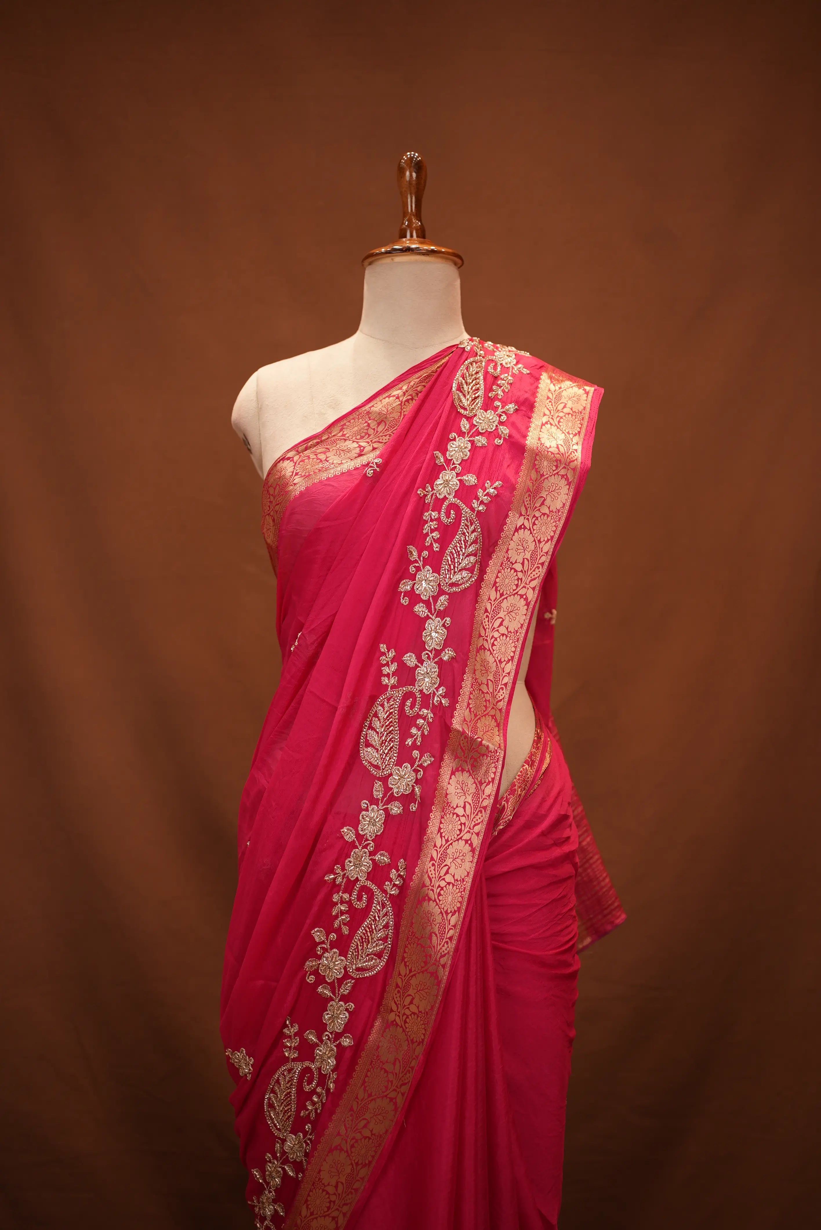 Zari Border Saree With Pannel Work On viscos Chinon Fabric  (With Running Blouse)