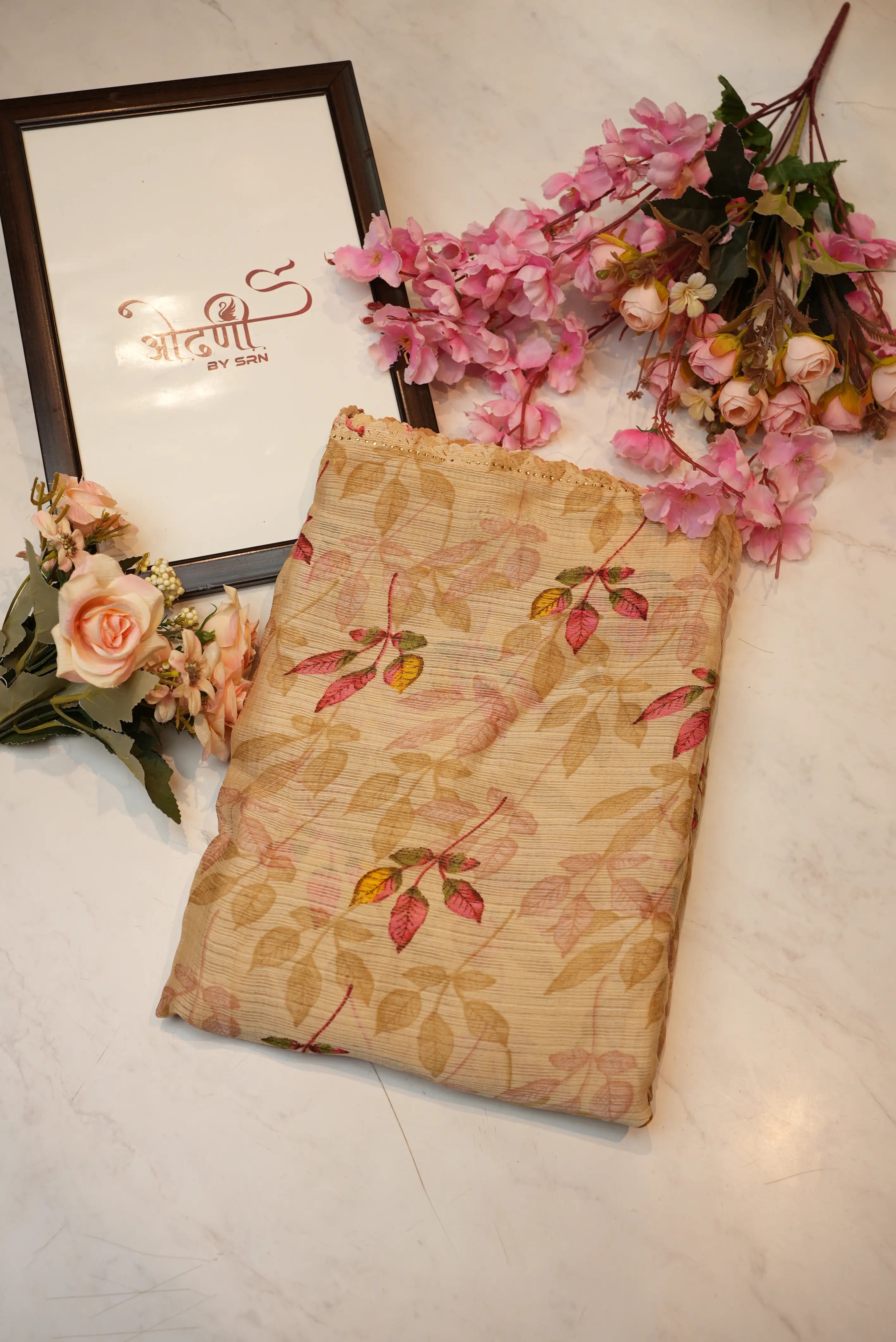 Lightweight Floral Print Saree With Cut Border