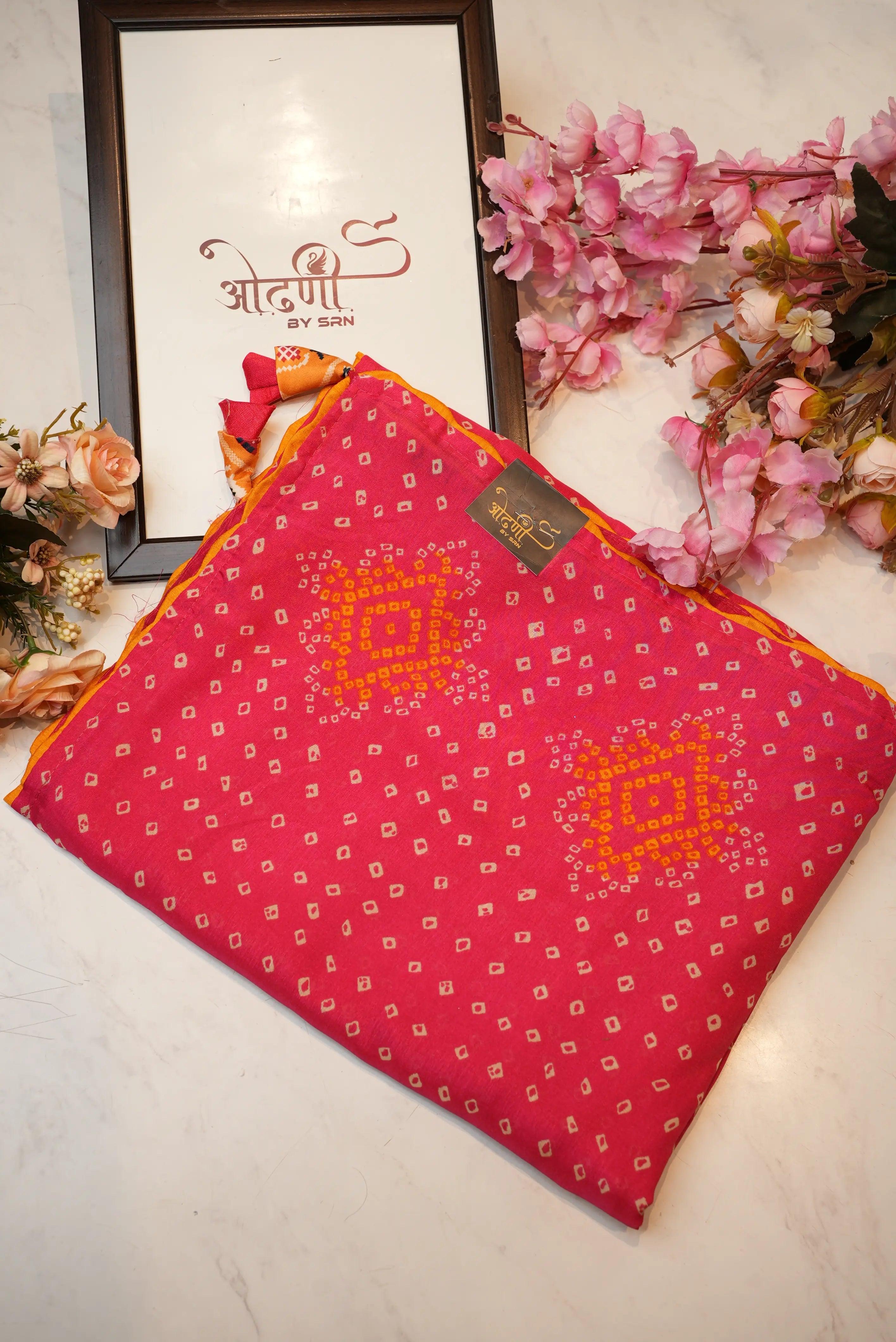 Rajasthani Chunri Print Saree with Contrast Piping