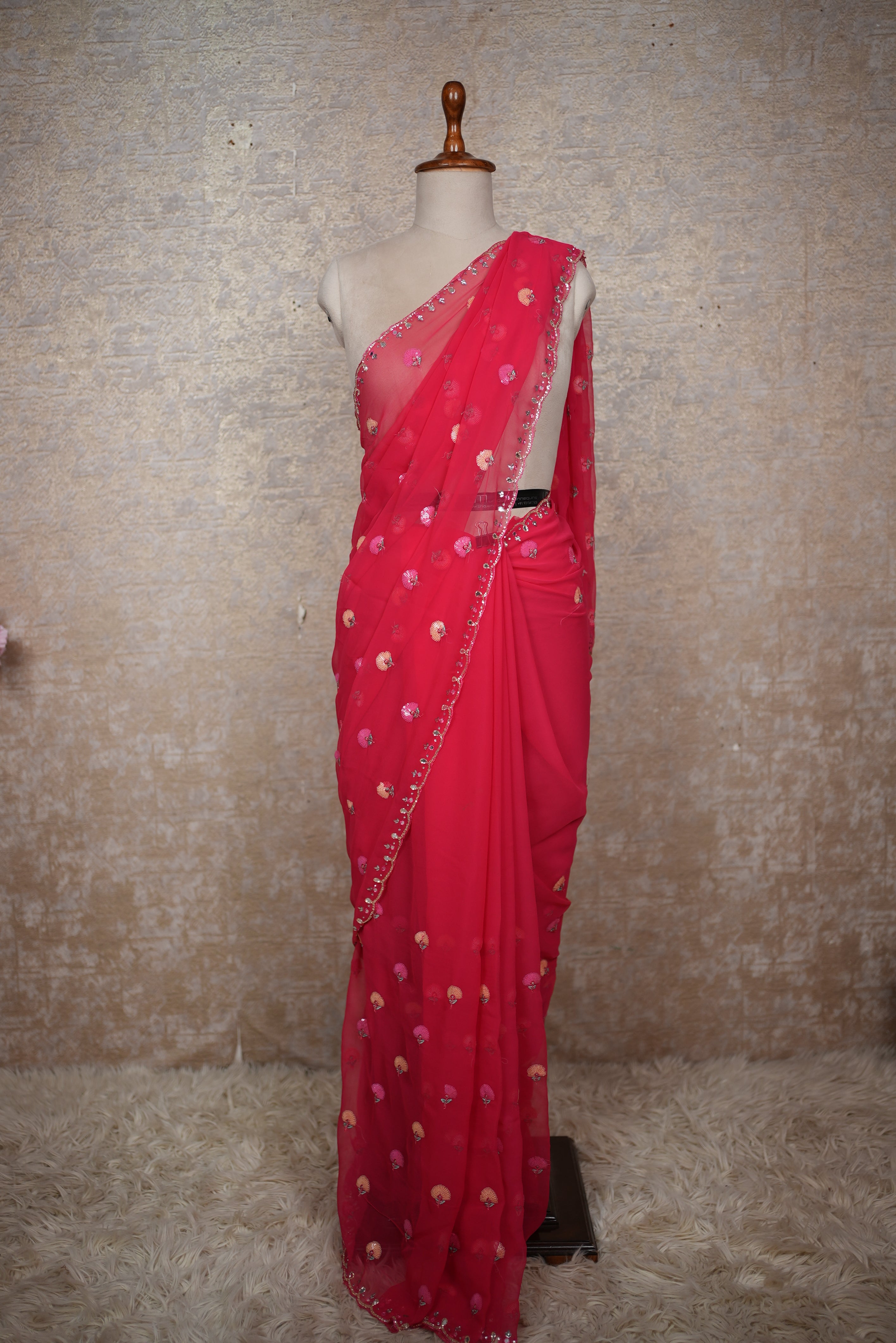 Georgette Fabric Saree With Choti Buti With Delicate Border (With Running Blouse)