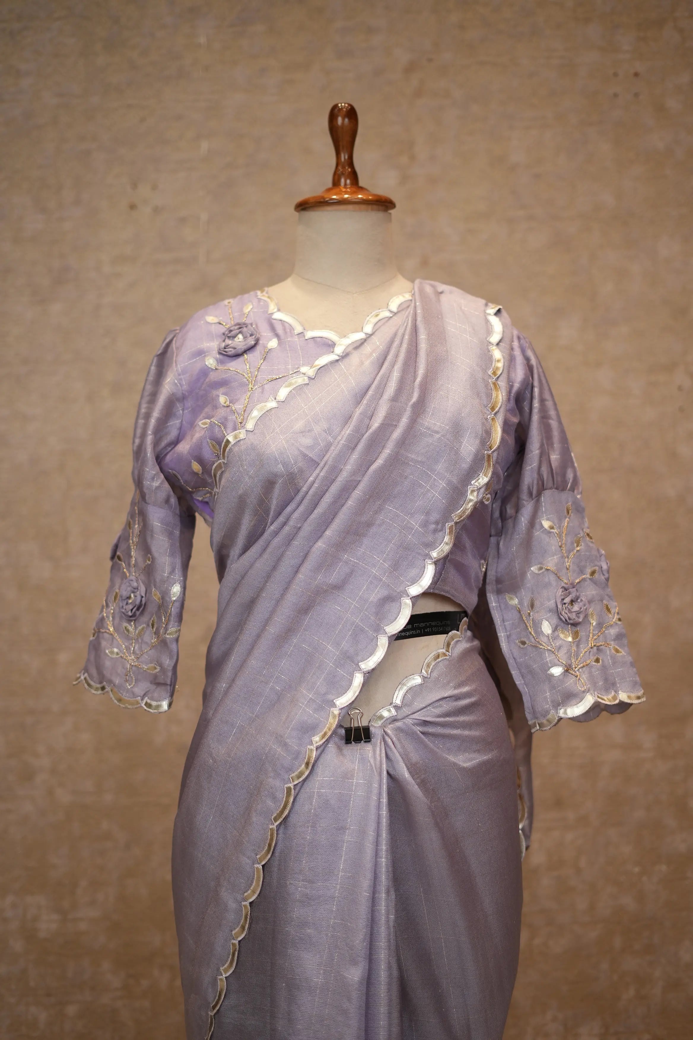 Elegant Designer Saree Co-Ord Set with Embroidered Blouse & Scalloped Border