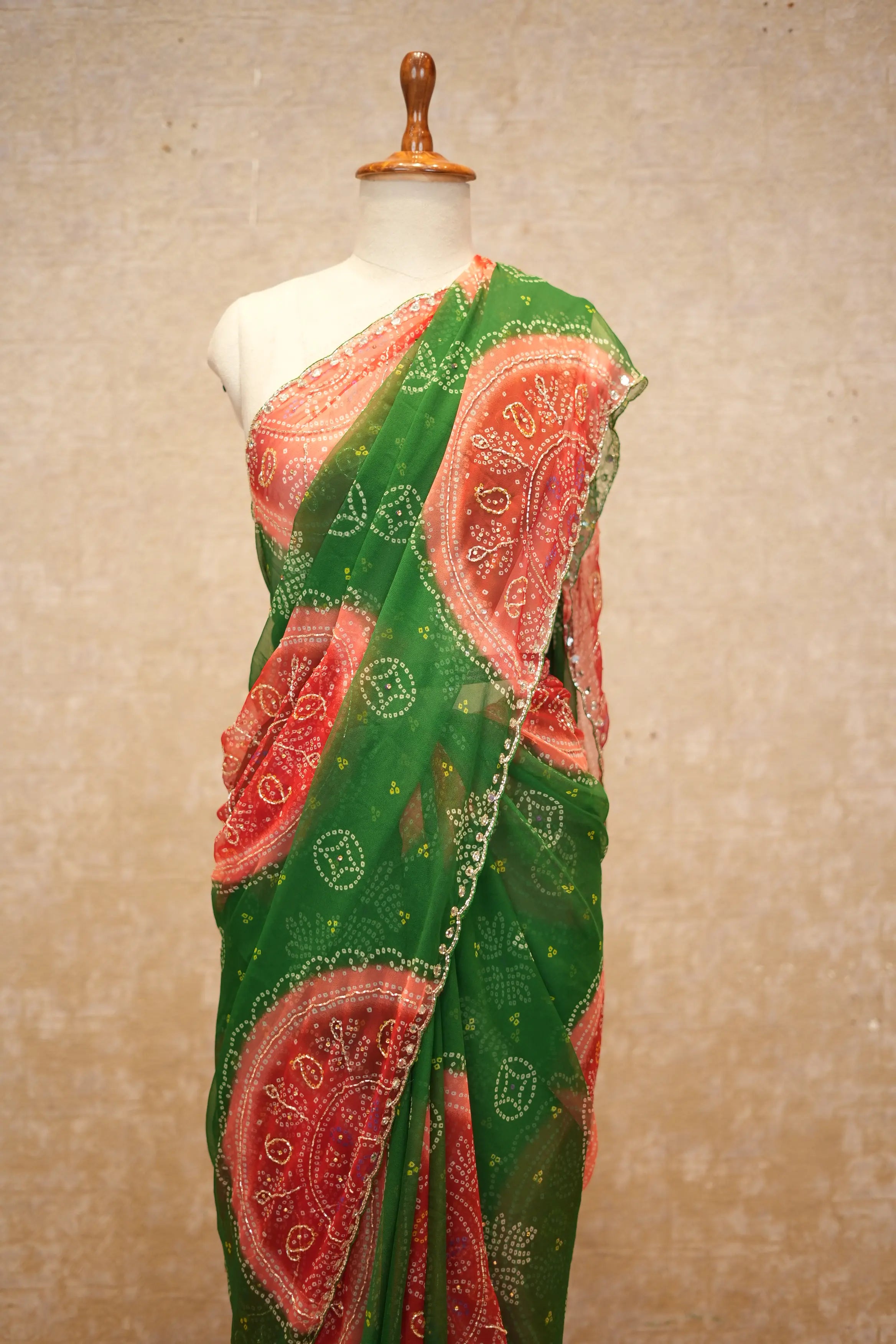 Bandhani Design Saree On Georgette Fabric In Multishade (With Runing Blouse)