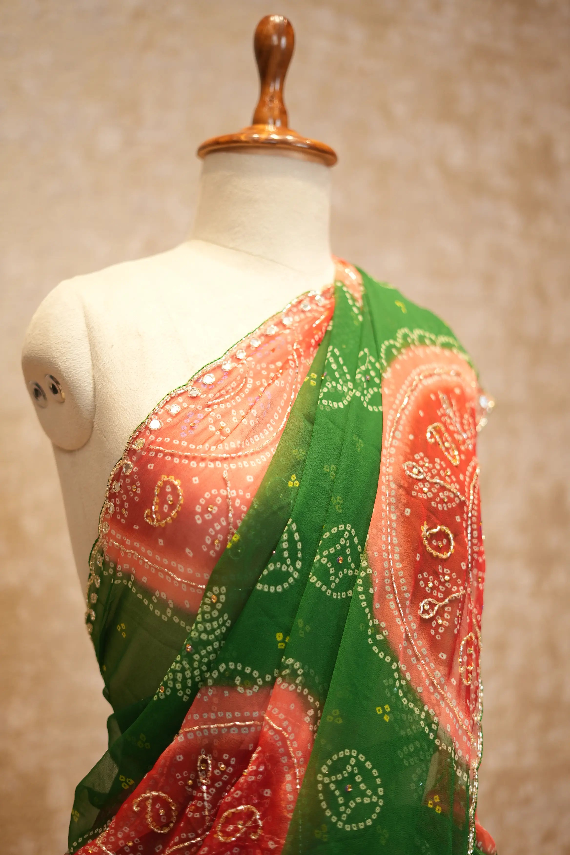 Bandhani Design Saree On Georgette Fabric In Multishade (With Runing Blouse)