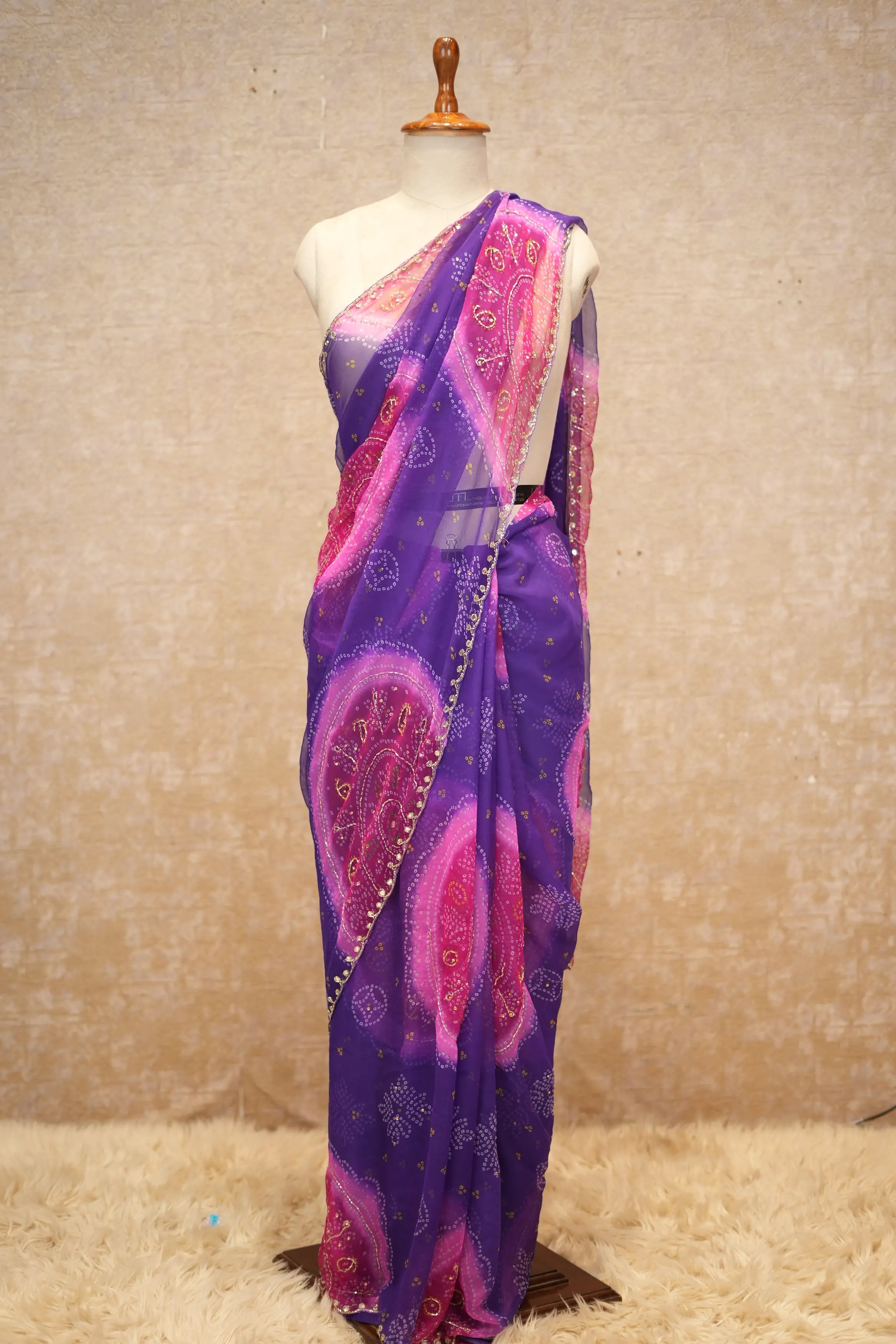 Bandhani Design Saree On Georgette Fabric In Multishade (With Runing Blouse)