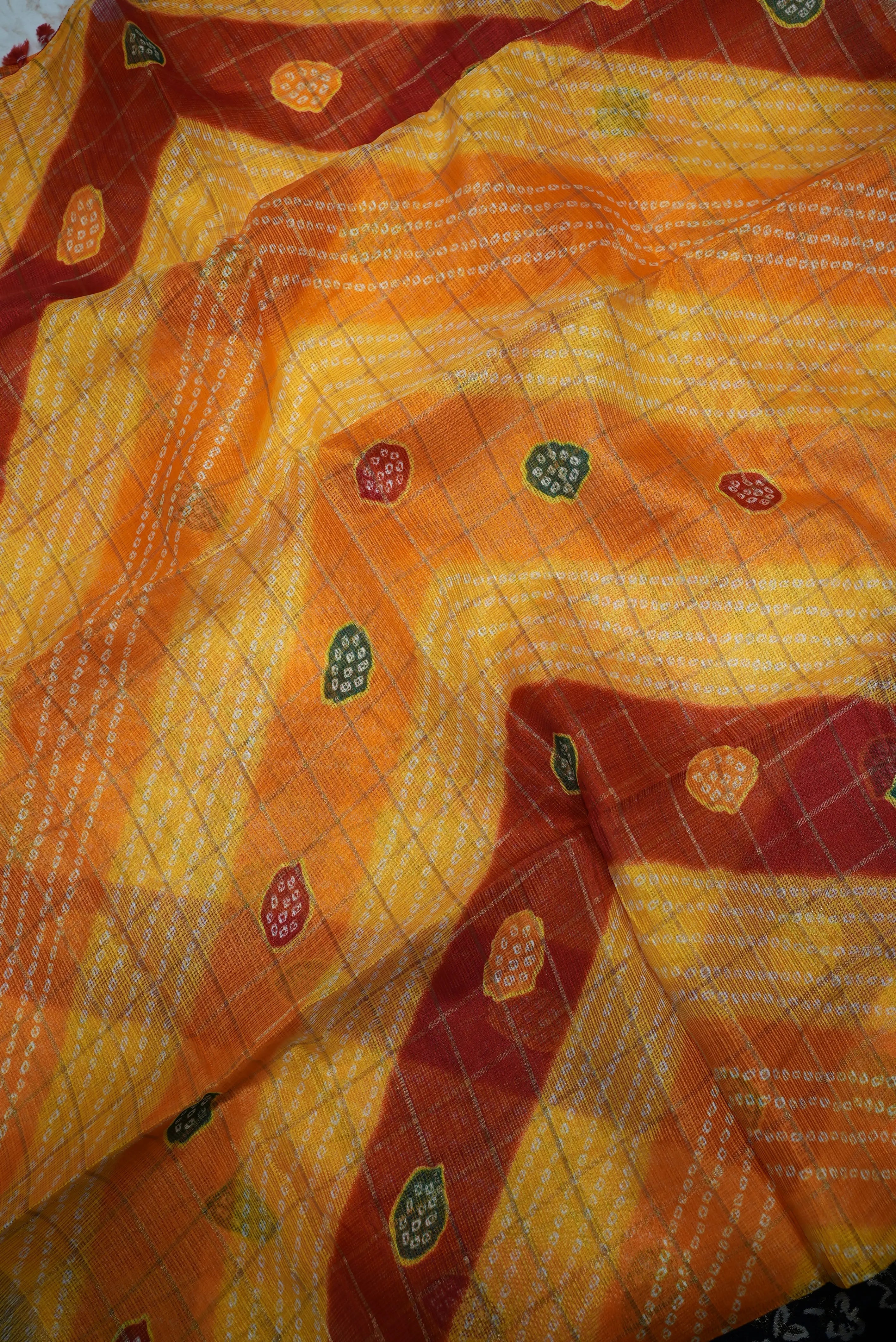 Rajasthani Traditional Kota Doriya Fabric Bandhani Design Saree (Multishade)