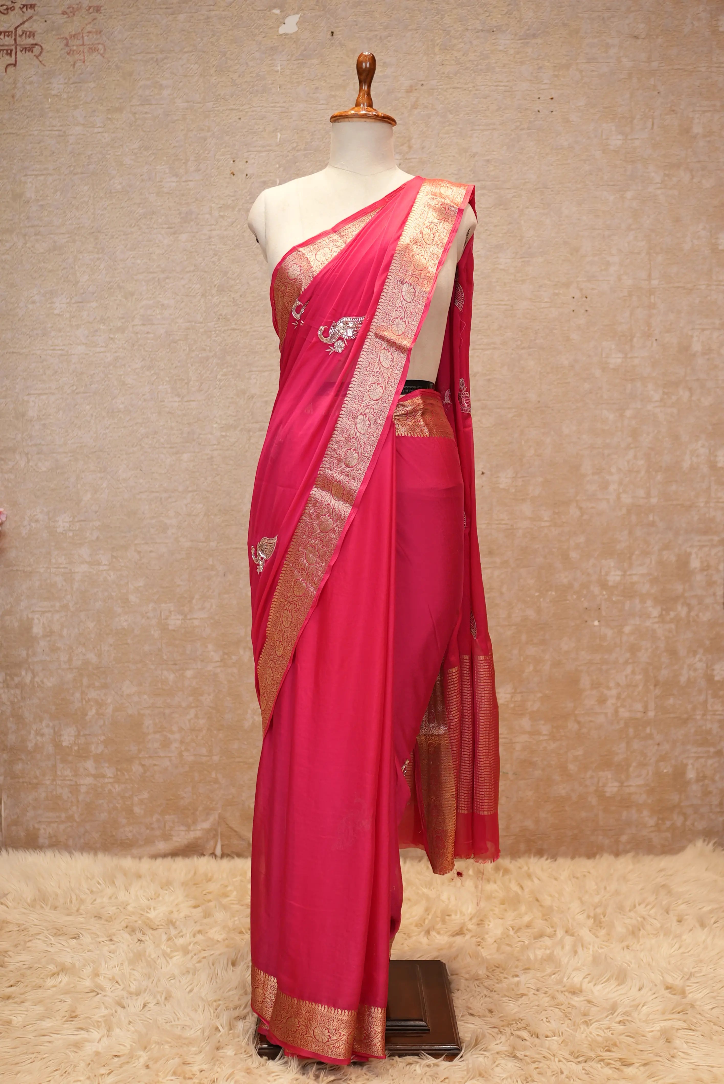 Elegant Peacock Design Saree with Handwork Buti & Zari Weaving Border