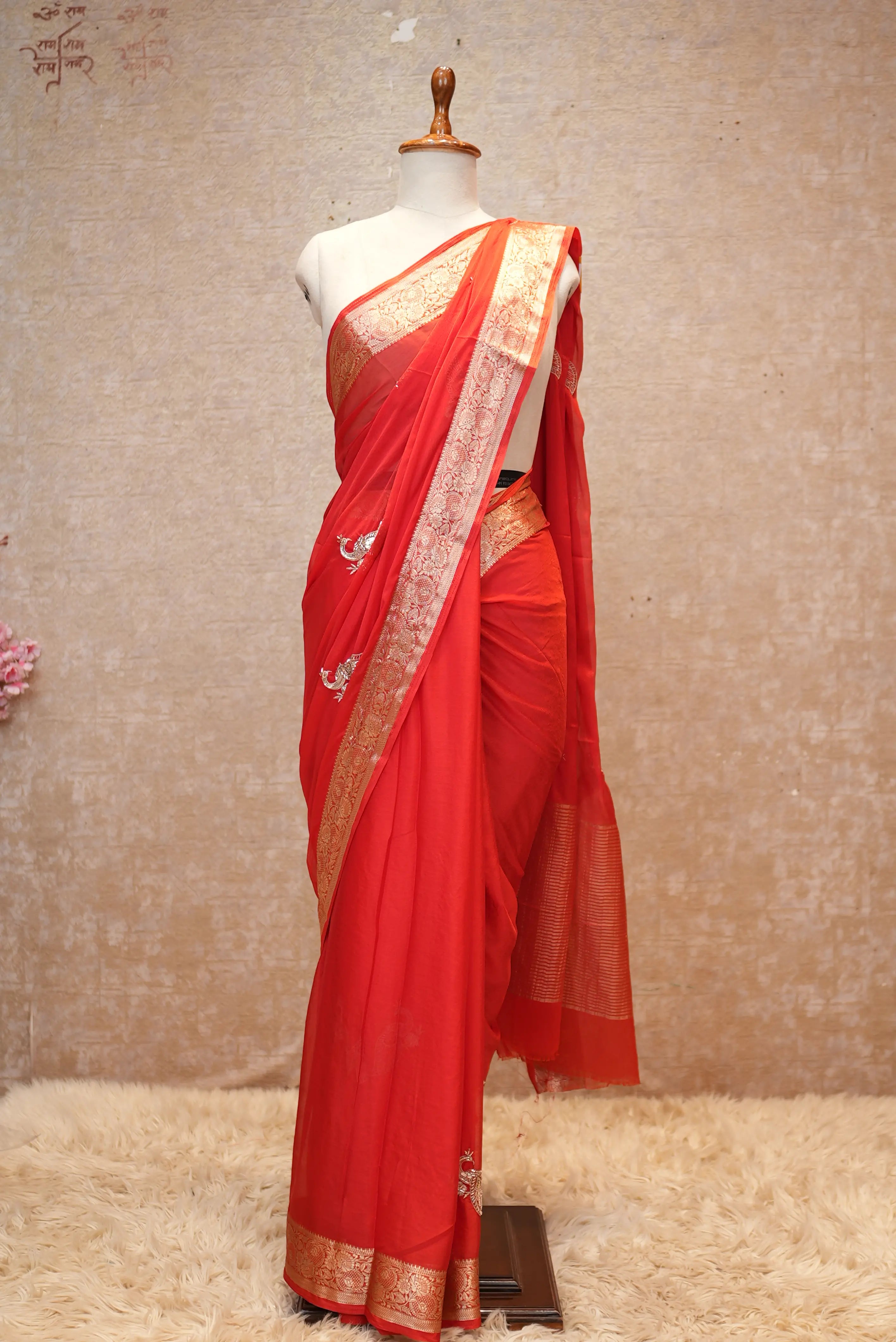 Elegant Peacock Design Saree with Handwork Buti & Zari Weaving Border
